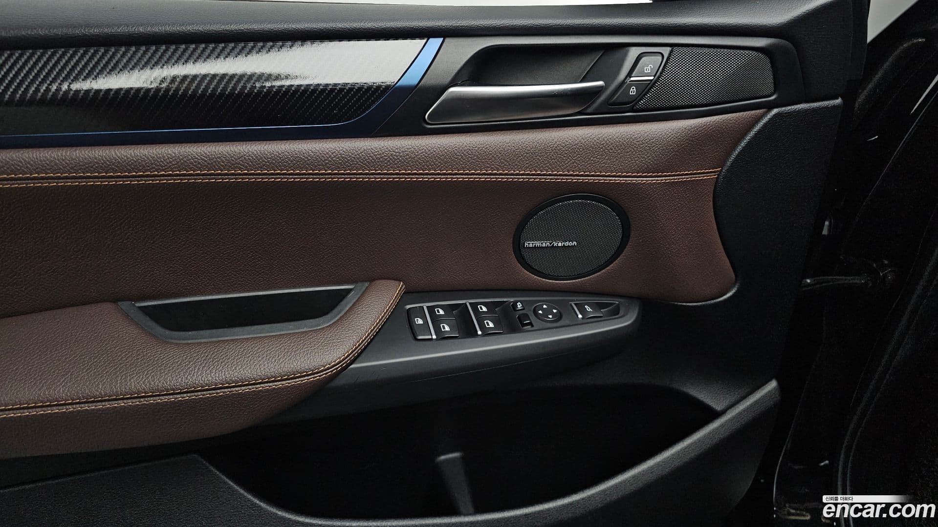 Main__Slider__Photo:X4 BMW 2017.1-16