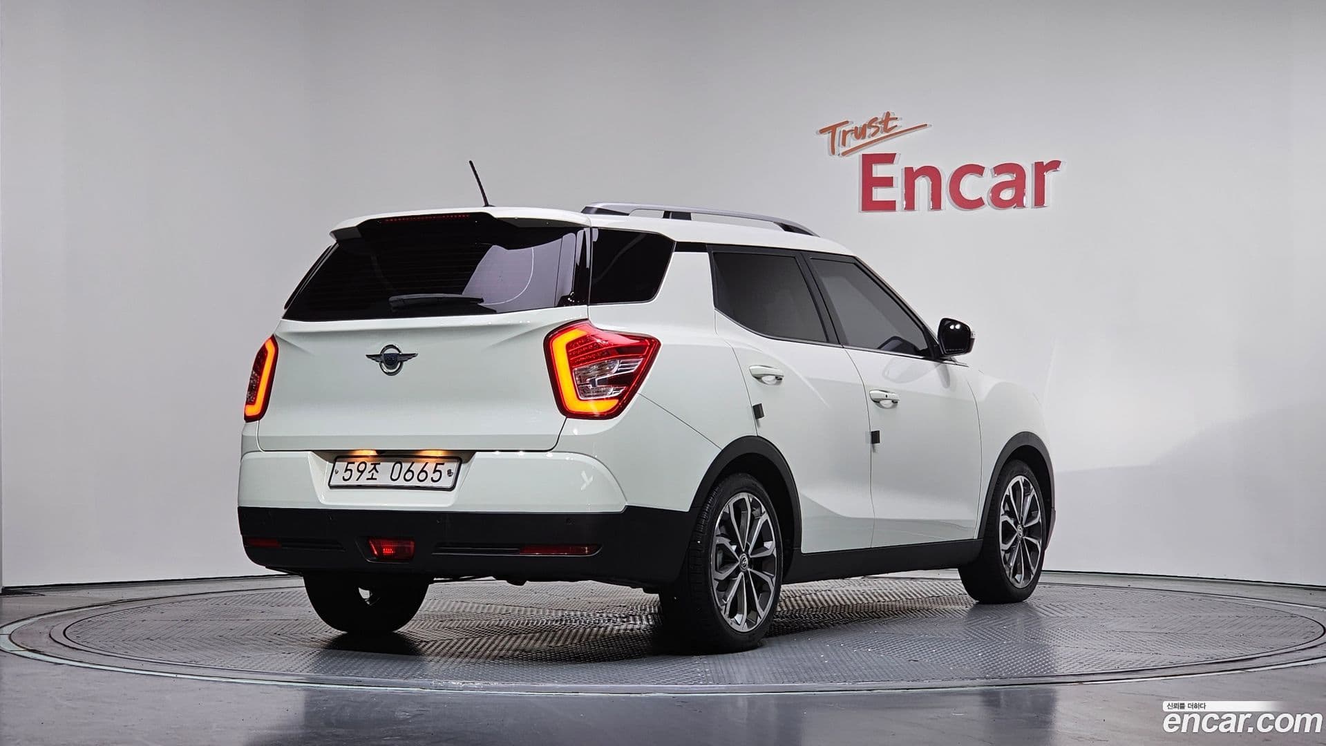 Main__Slider__Photo:TIBOLI KG_Mobility_Ssangyong 2016.2-1