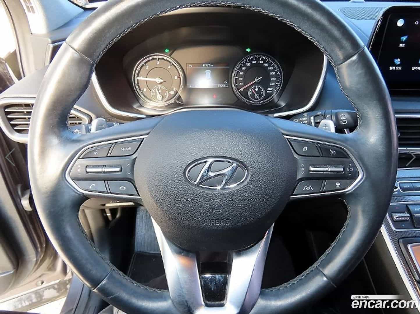 Santafe Hyundai 2020.10-INNER-008