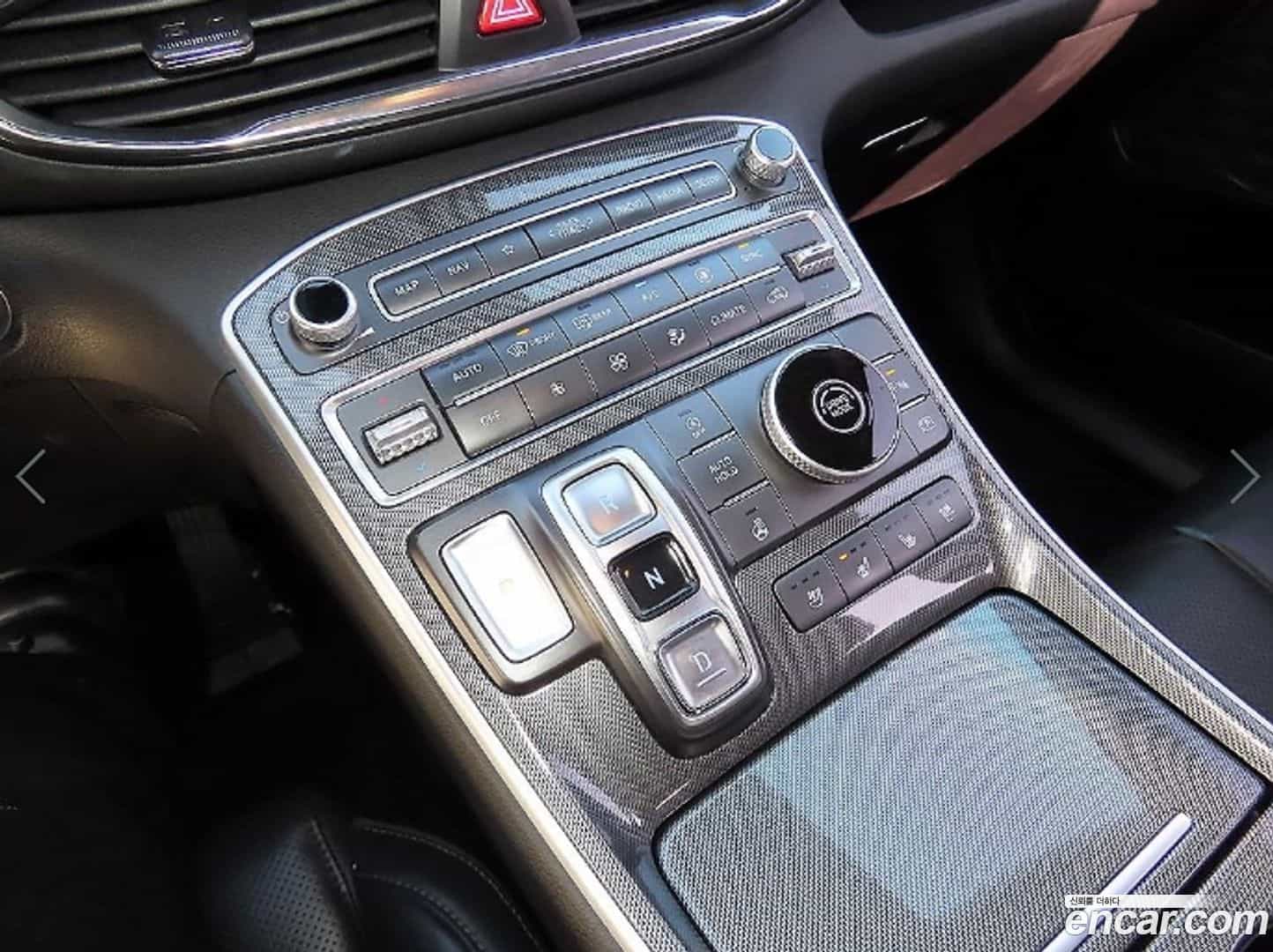 Santafe Hyundai 2020.10-INNER-010