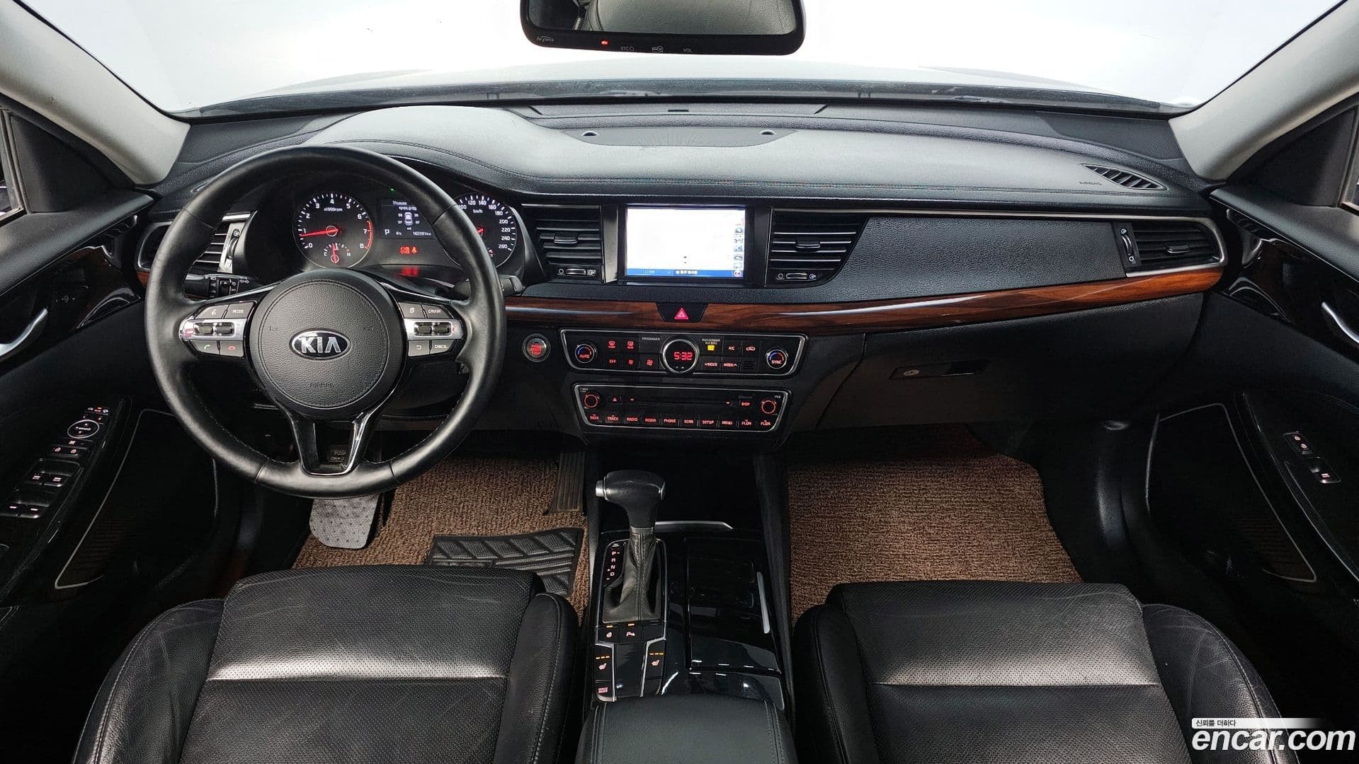 Main__Slider__Photo:K7 Kia 2017.0-6