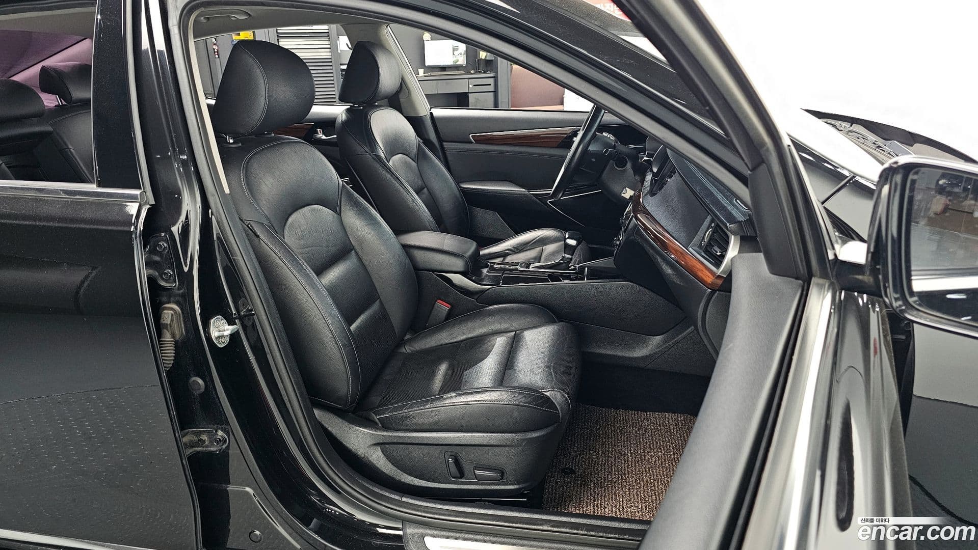 Main__Slider__Photo:K7 Kia 2017.0-9