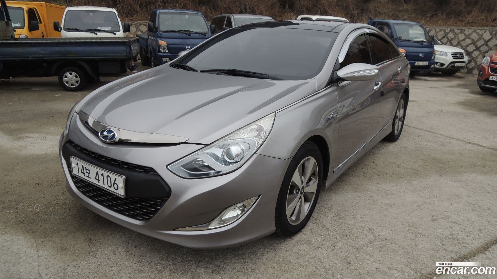 Main__Slider__Photo:Sonata Hyundai 2012.10-0
