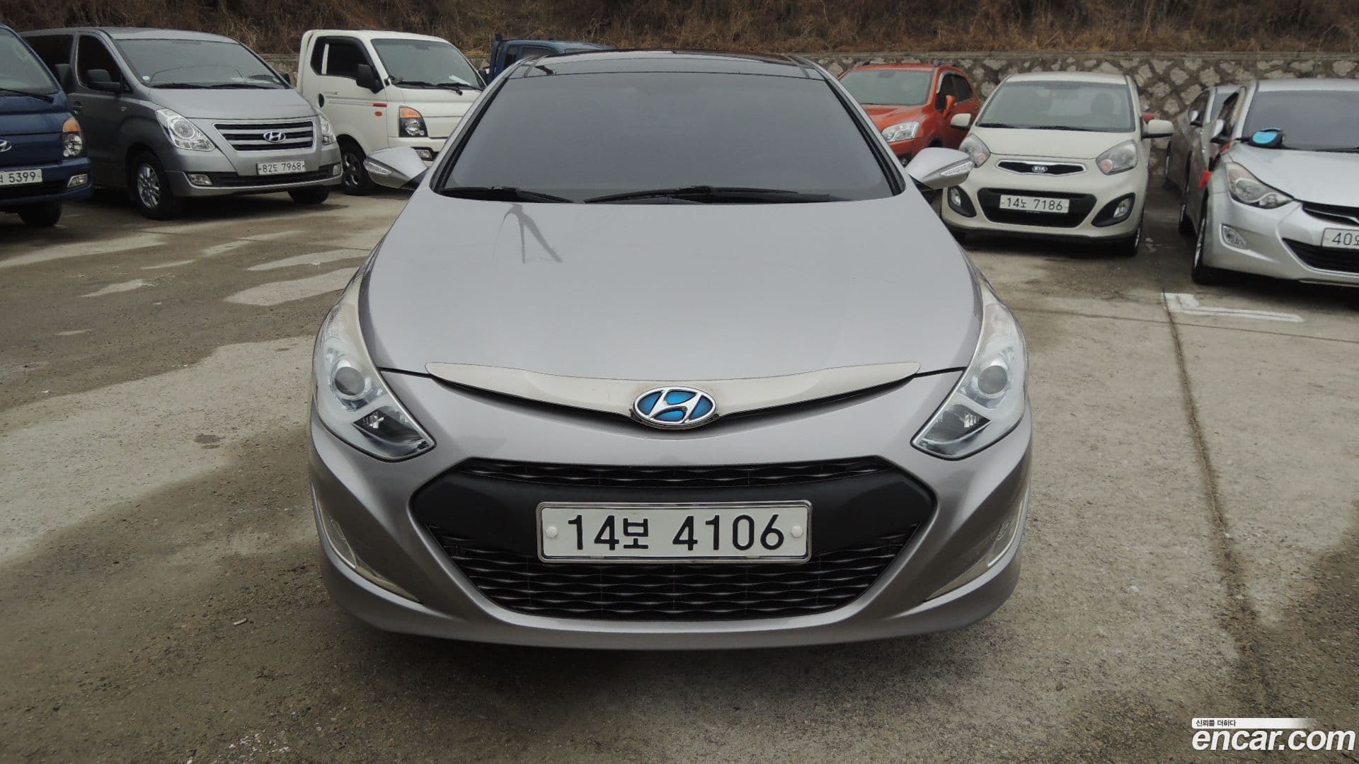 Main__Slider__Photo:Sonata Hyundai 2012.10-1