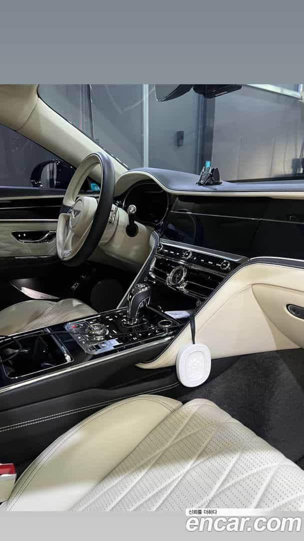 Flying Spur Bentley 2021.1-OPTION-018
