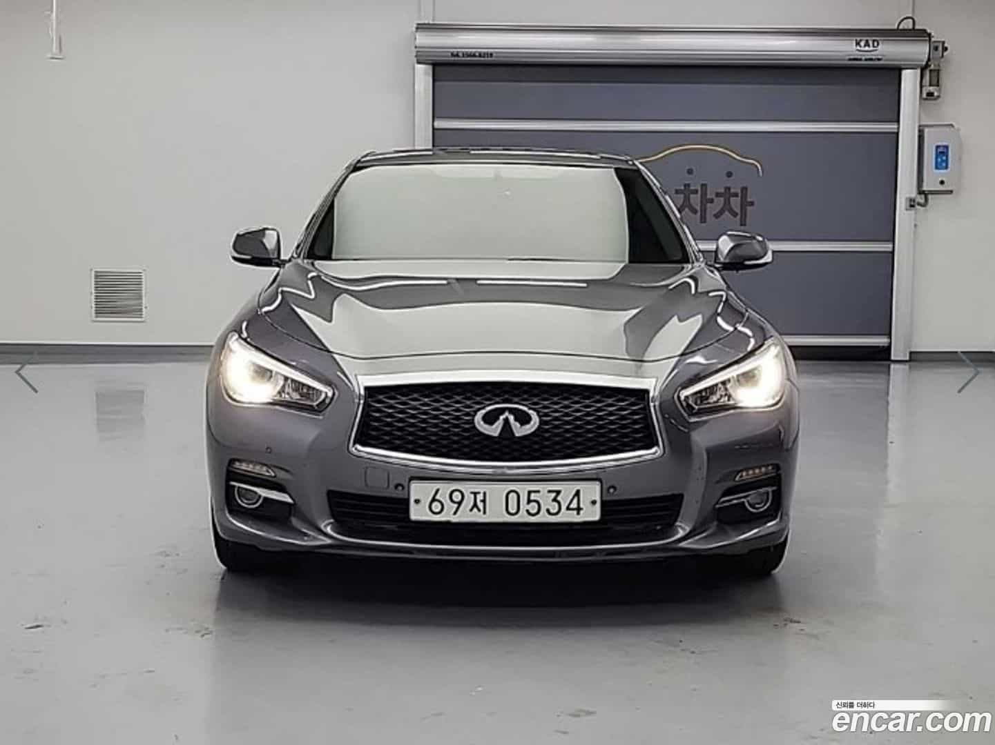 Q50 Infiniti 2016.6-OUTER-002
