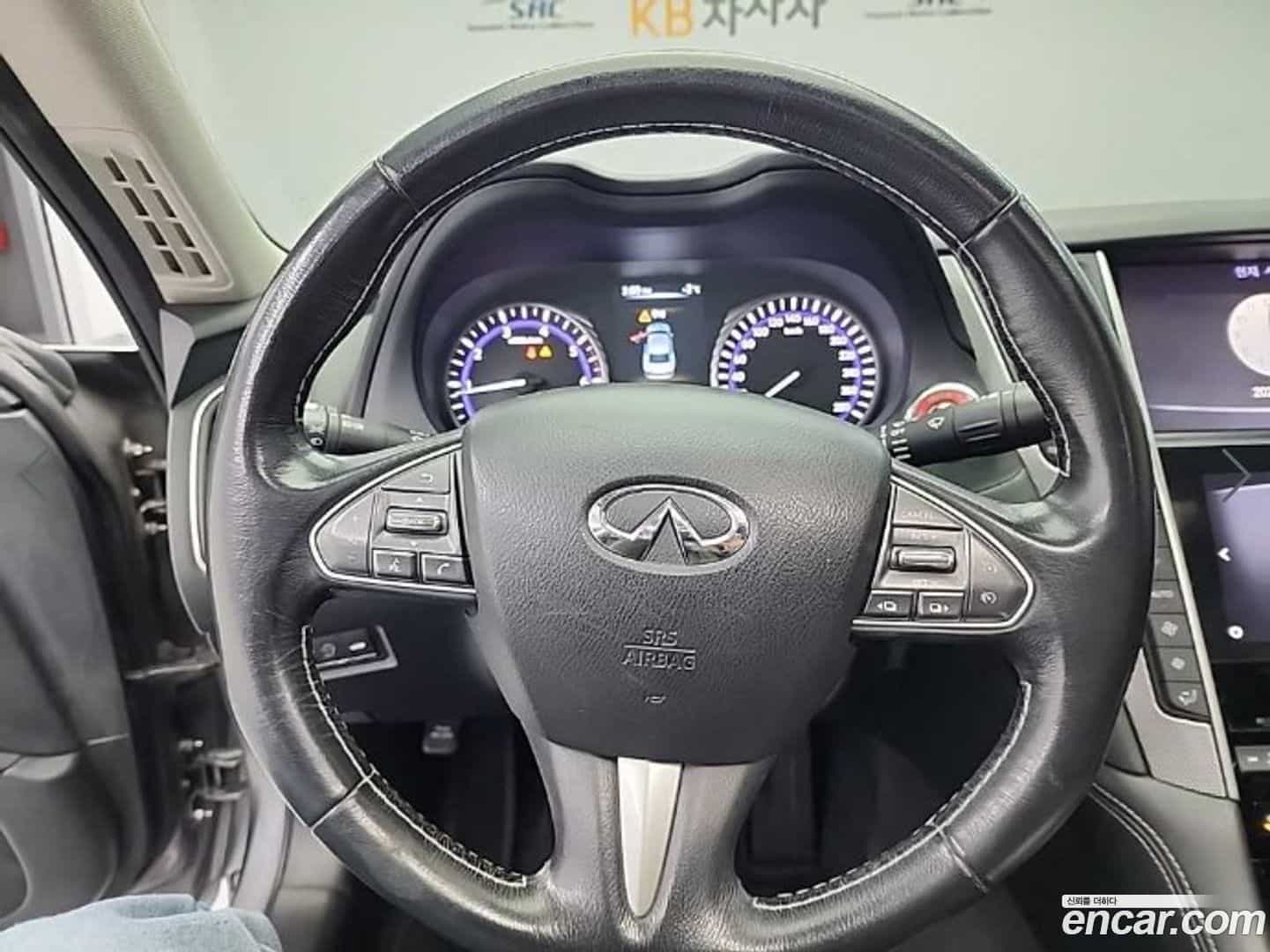 Q50 Infiniti 2016.6-INNER-009