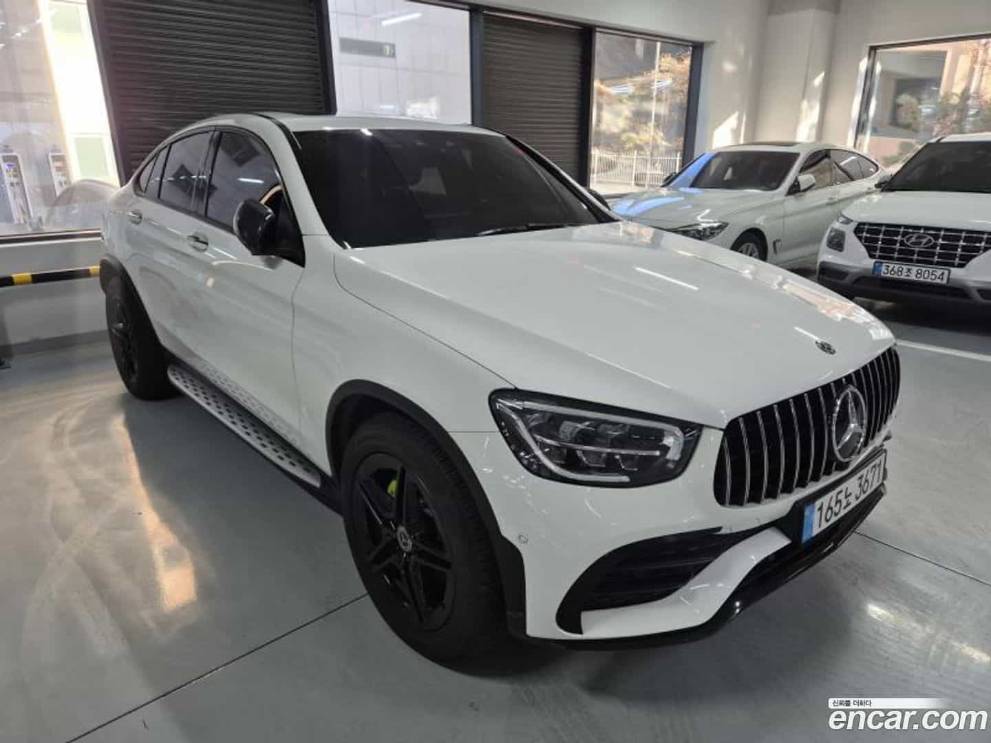 GLC-Class Mercedes-Benz 2020.9-OUTER-002