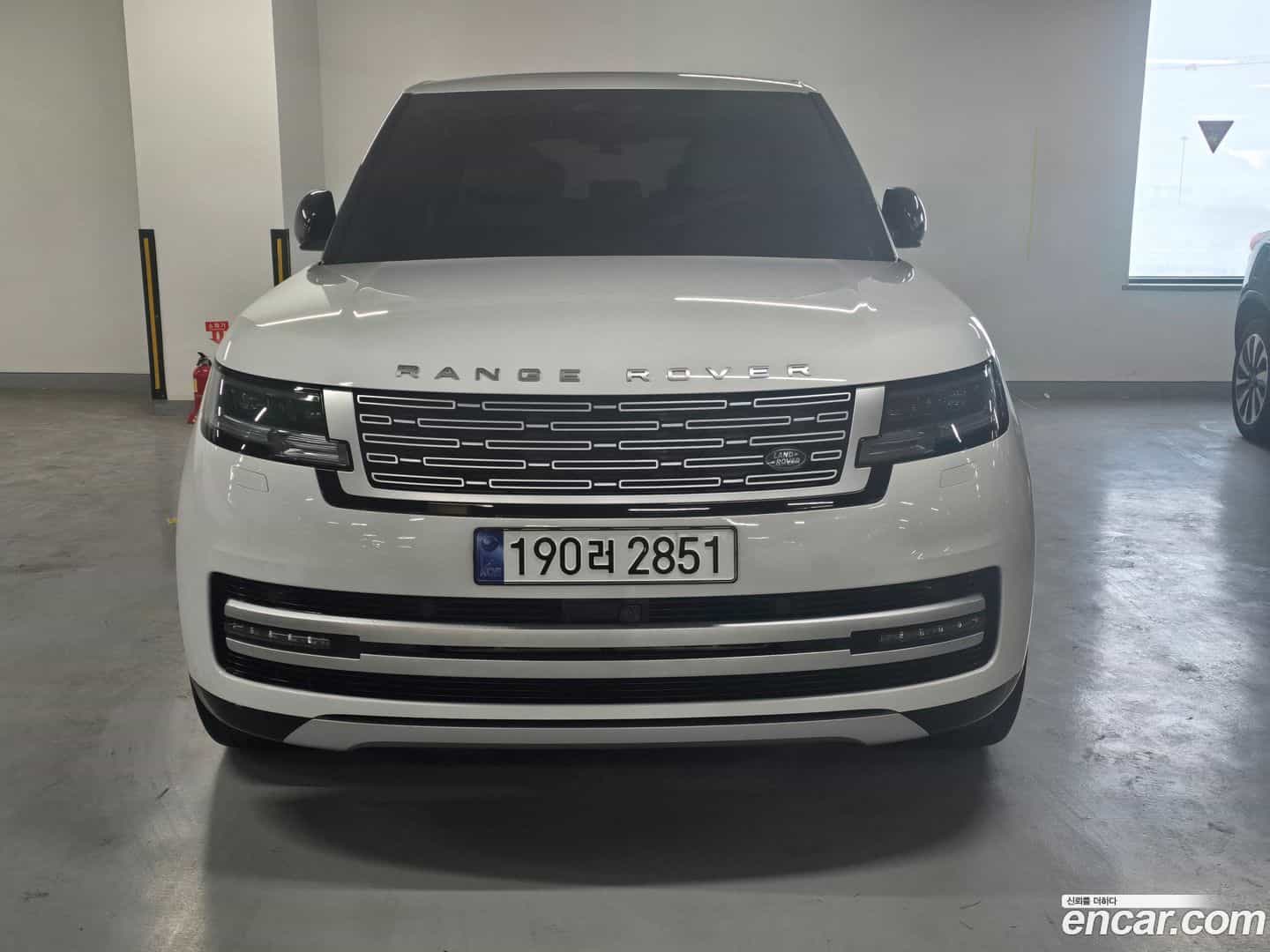 Range Rover Land Rover 2024.5-OUTER-003