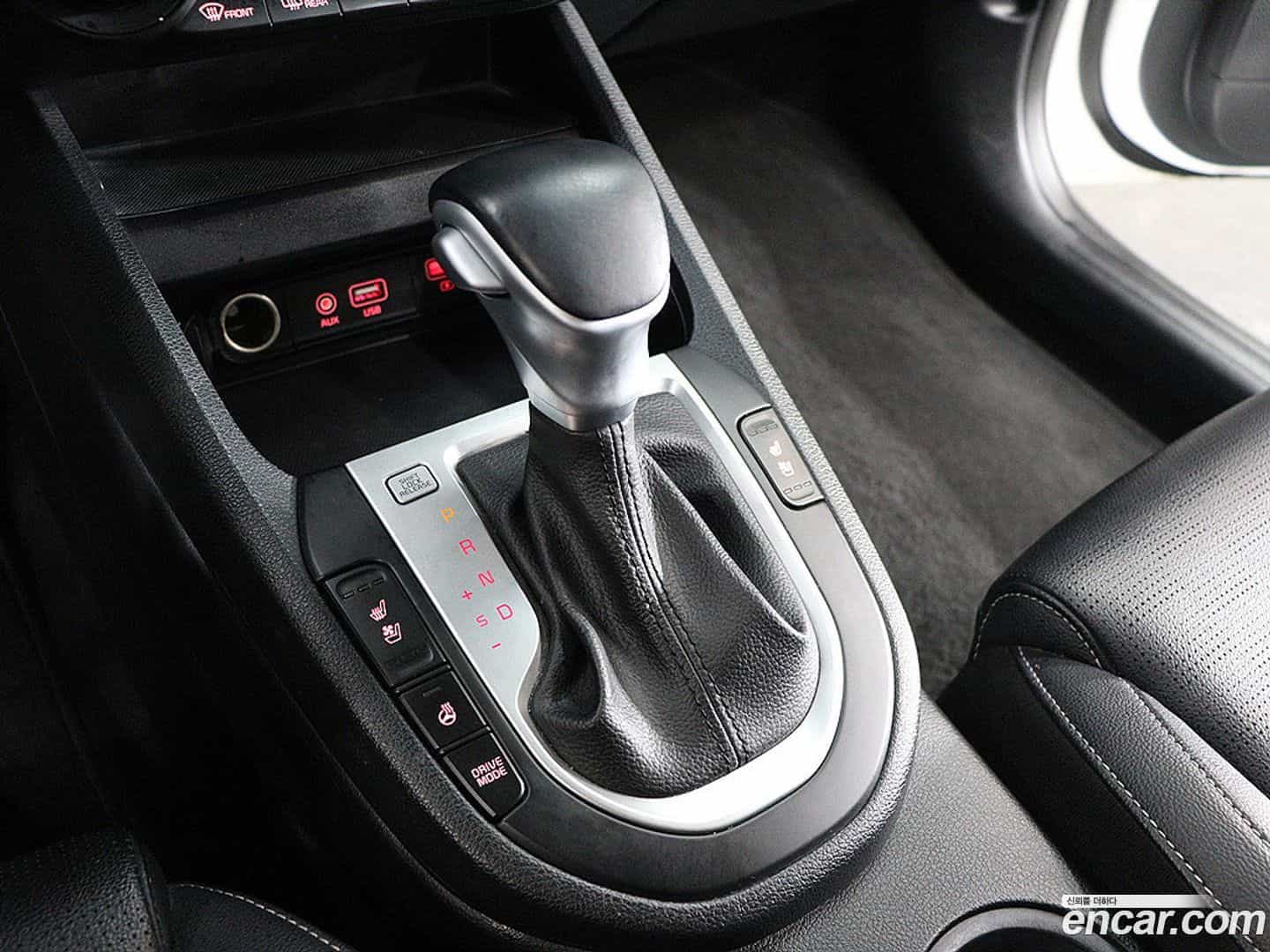 K3 Kia 2020.10-INNER-009