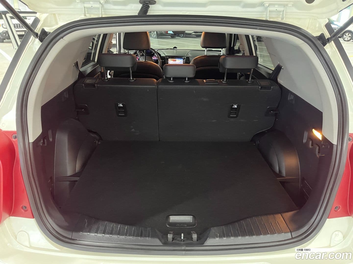 Main__Slider__Photo:TIBOLI KG_Mobility_Ssangyong 2018.2-17