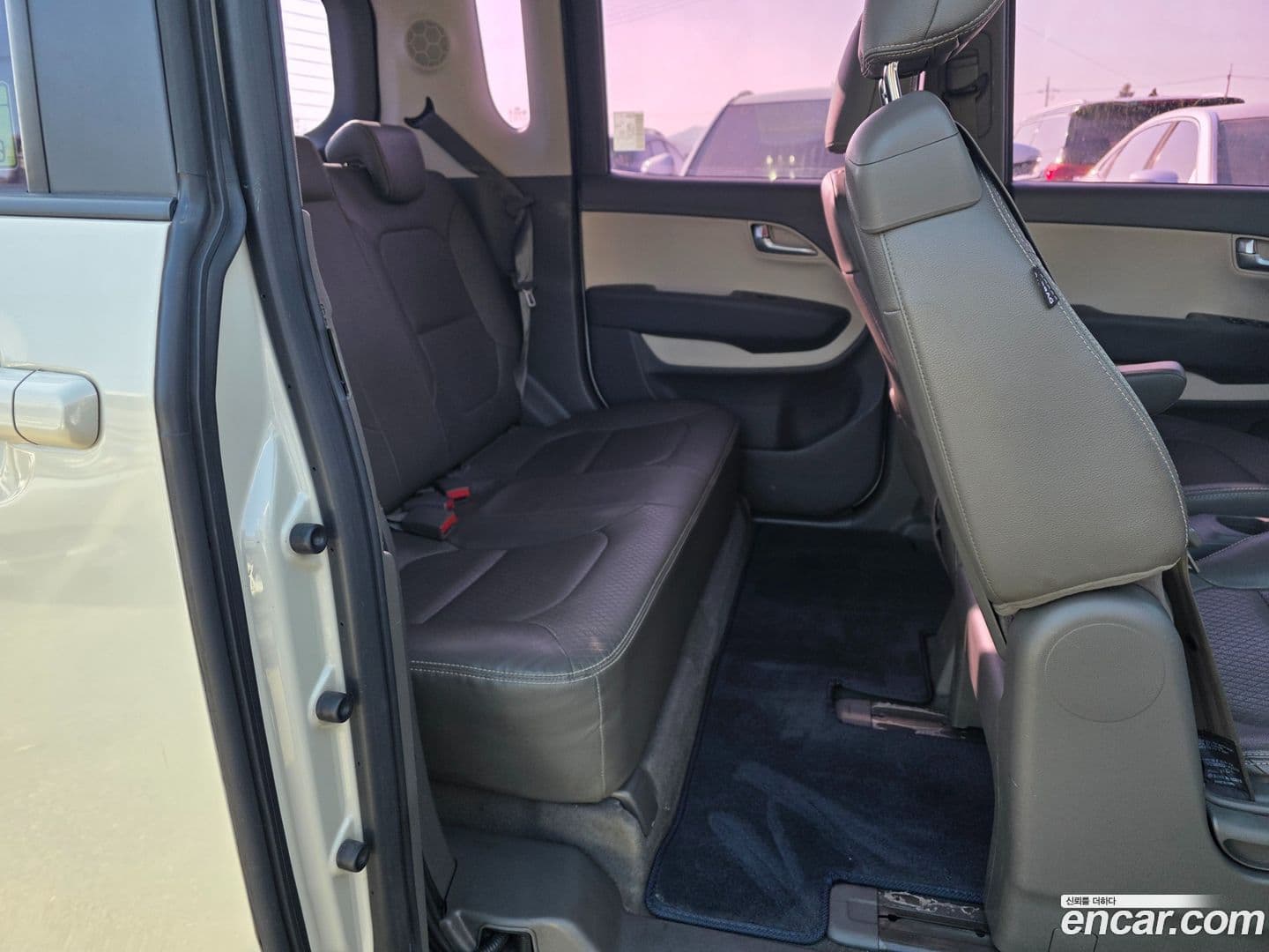 Main__Slider__Photo:RAY Kia 2012.3-8