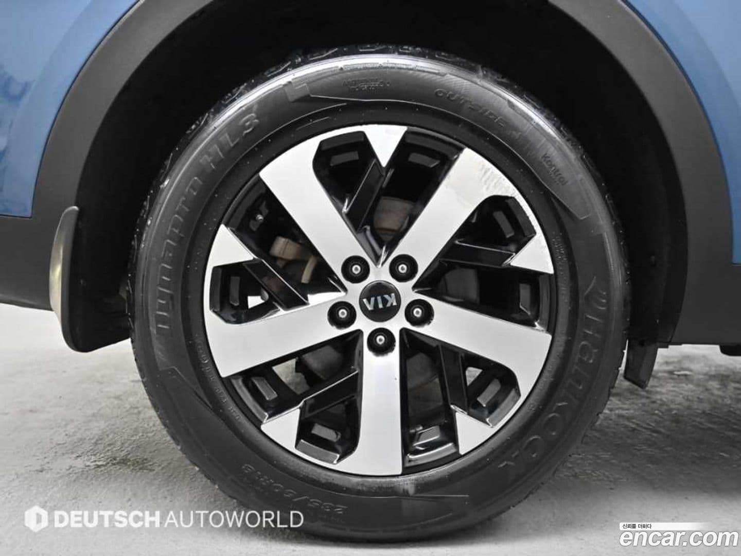 Main__Slider__Photo:Sorento Kia 2021.3-4