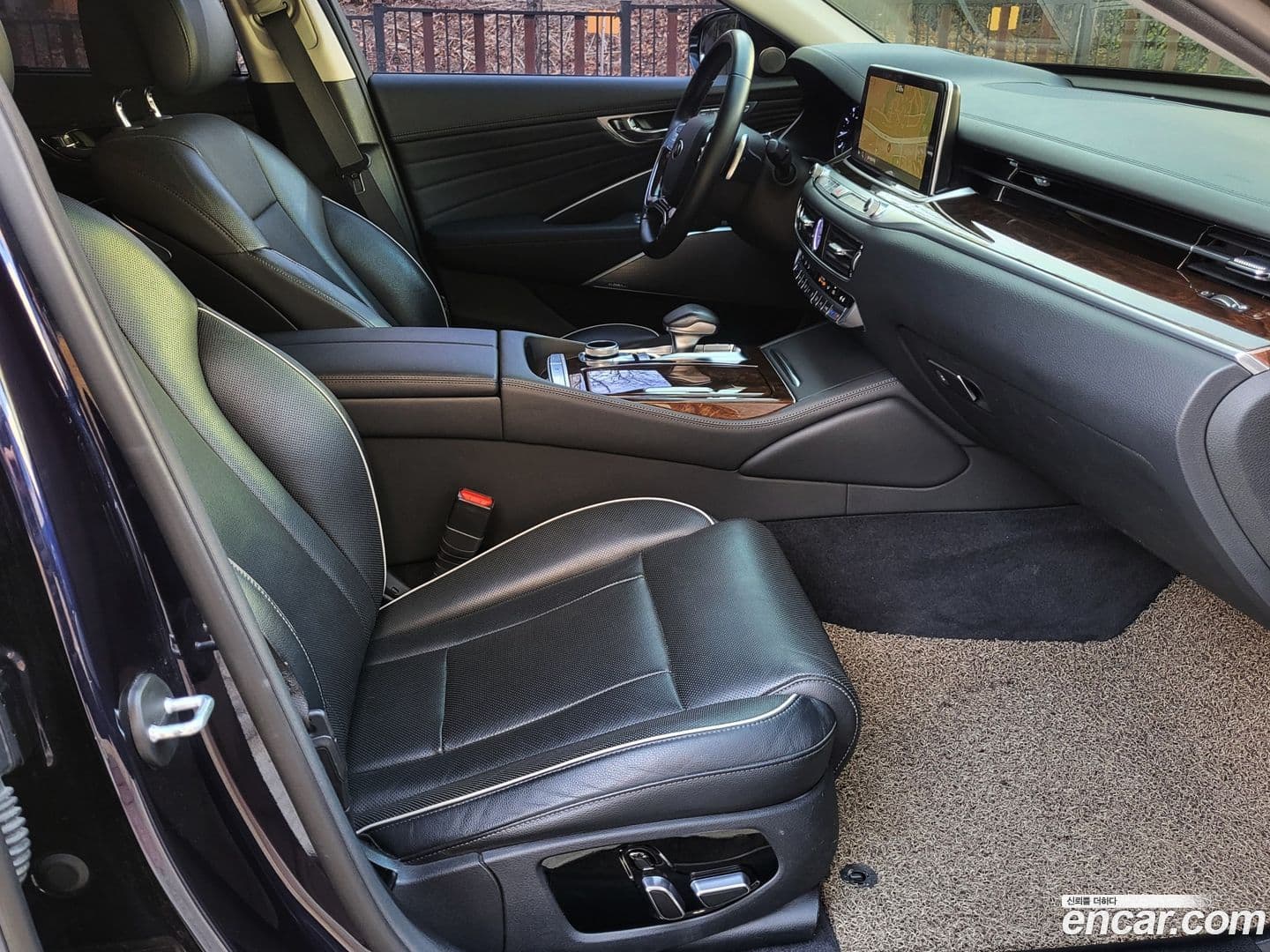 Main__Slider__Photo:K9 Kia 2019.3-11