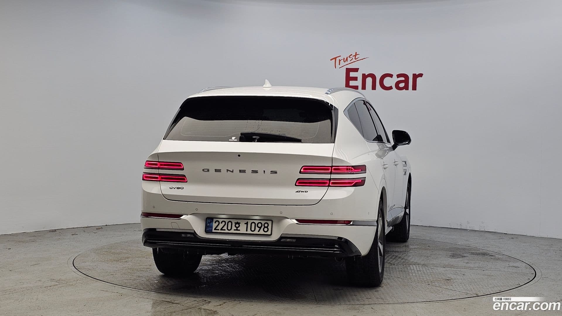 Main__Slider__Photo:GV80 Genesis 2023.1-3