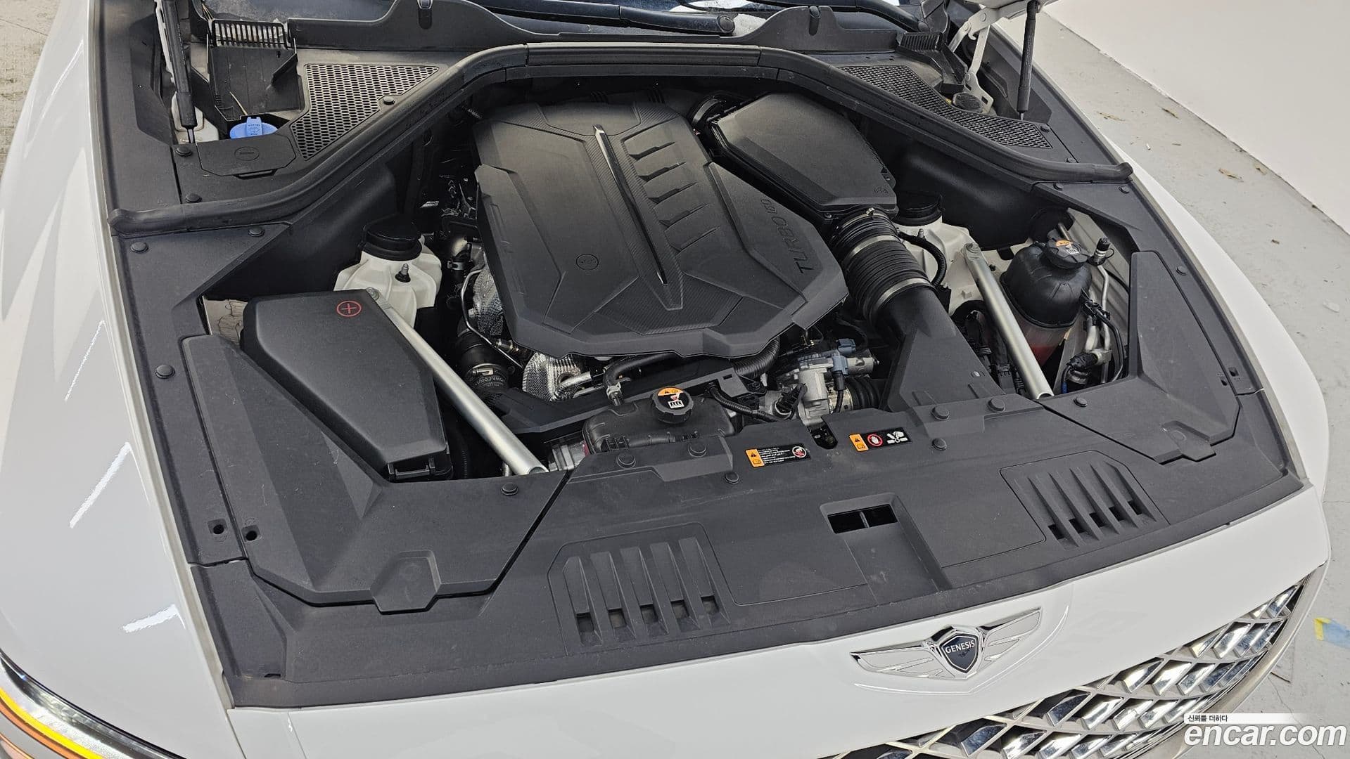 Main__Slider__Photo:GV80 Genesis 2023.1-5