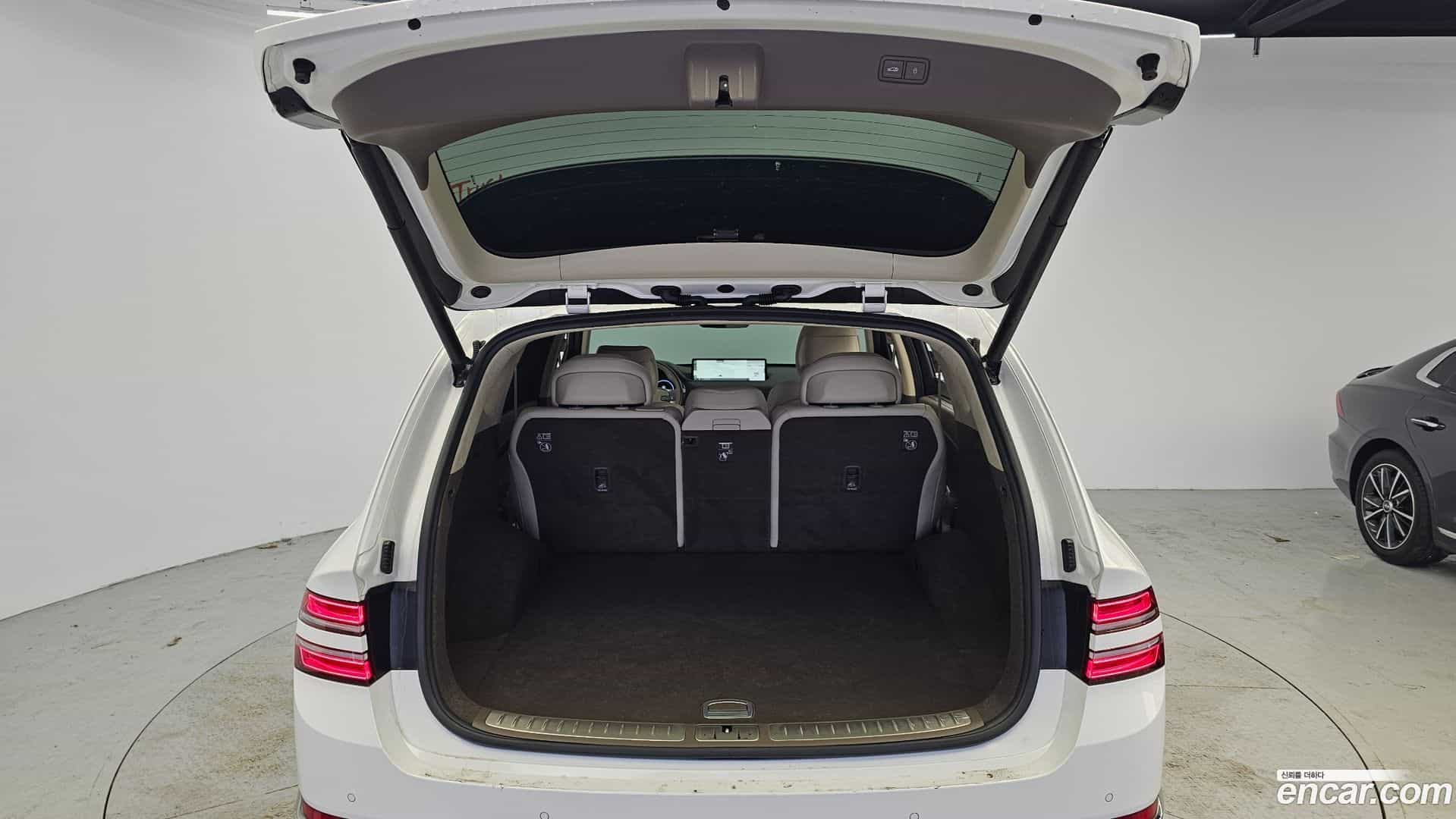 GV80 Genesis 2023.1-OPTION-024