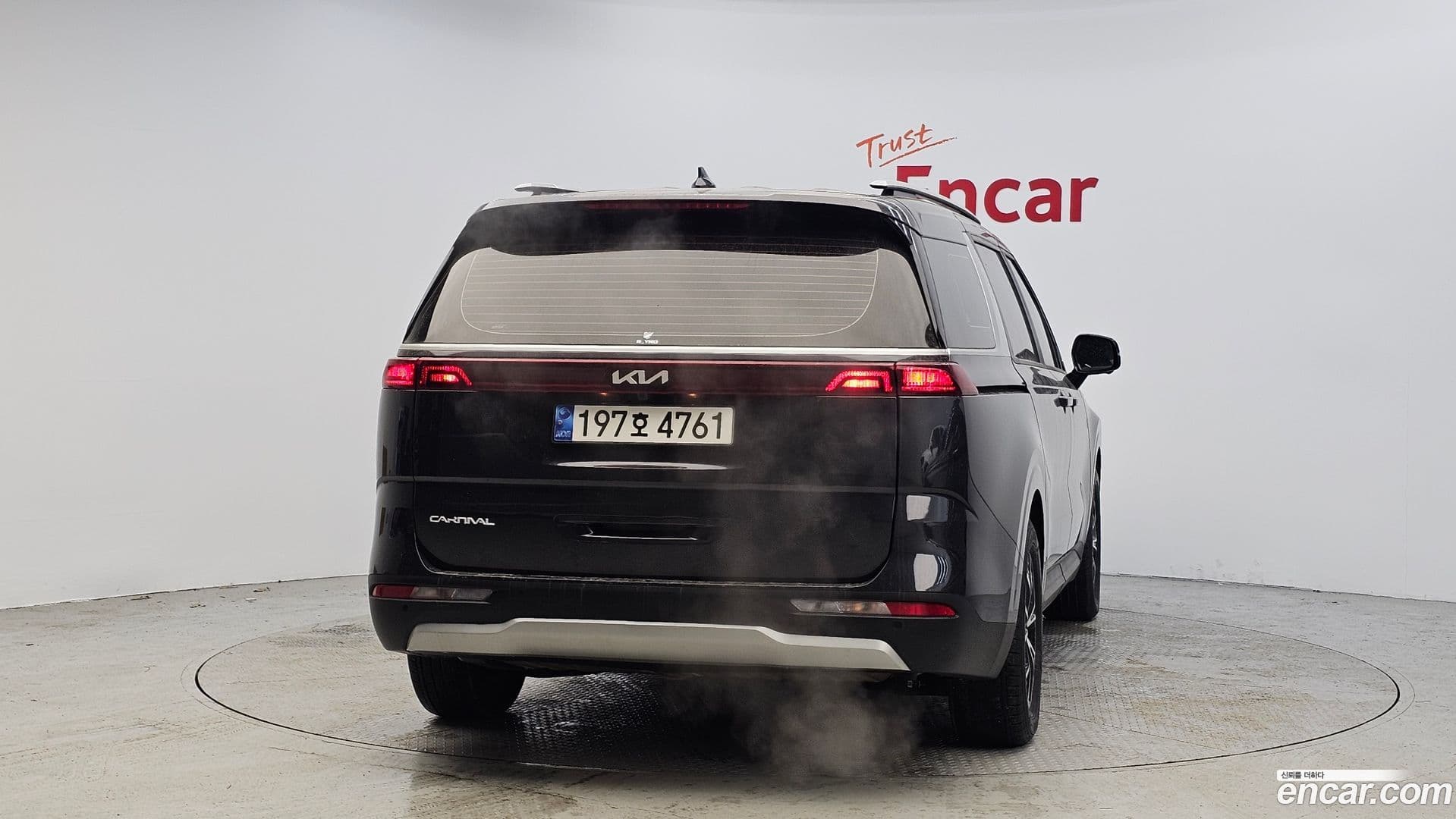 Main__Slider__Photo:Canival Kia 2022.4-3