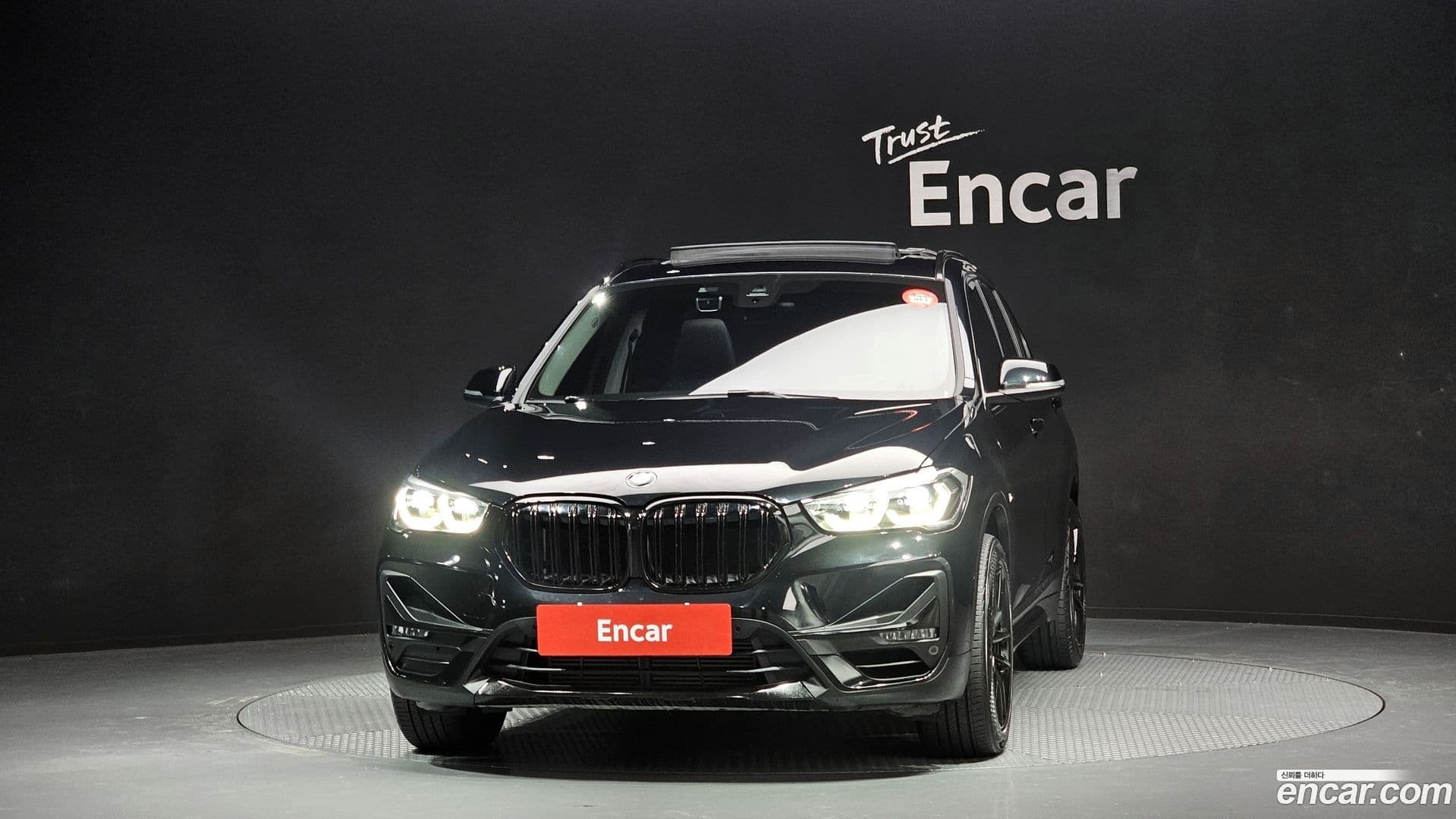 Main__Slider__Photo:X1 BMW 2021.0-2