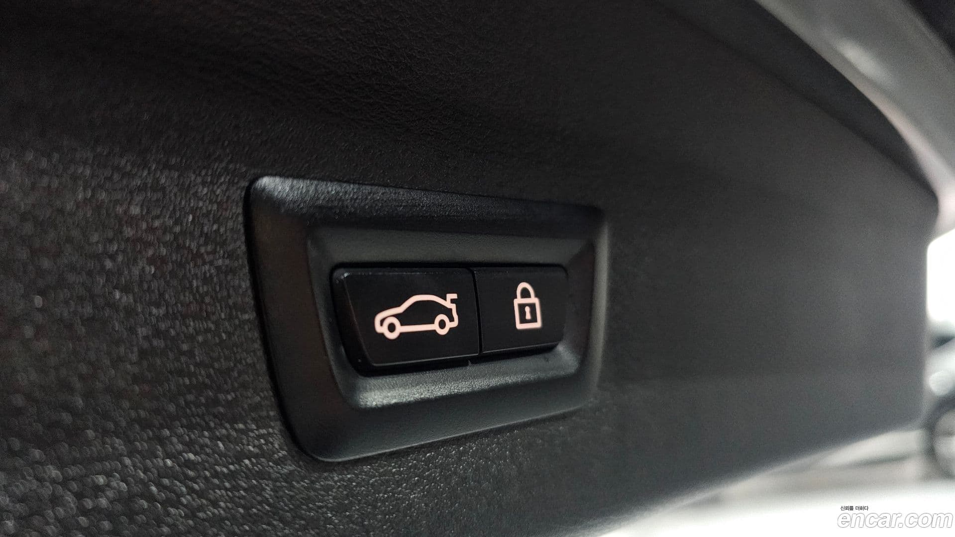 Main__Slider__Photo:X1 BMW 2021.0-17