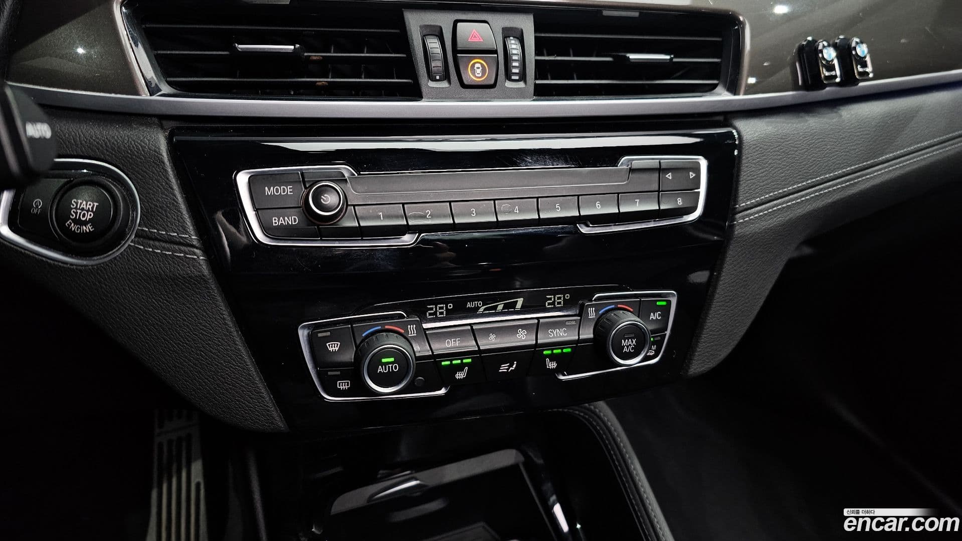 Main__Slider__Photo:X1 BMW 2021.0-19