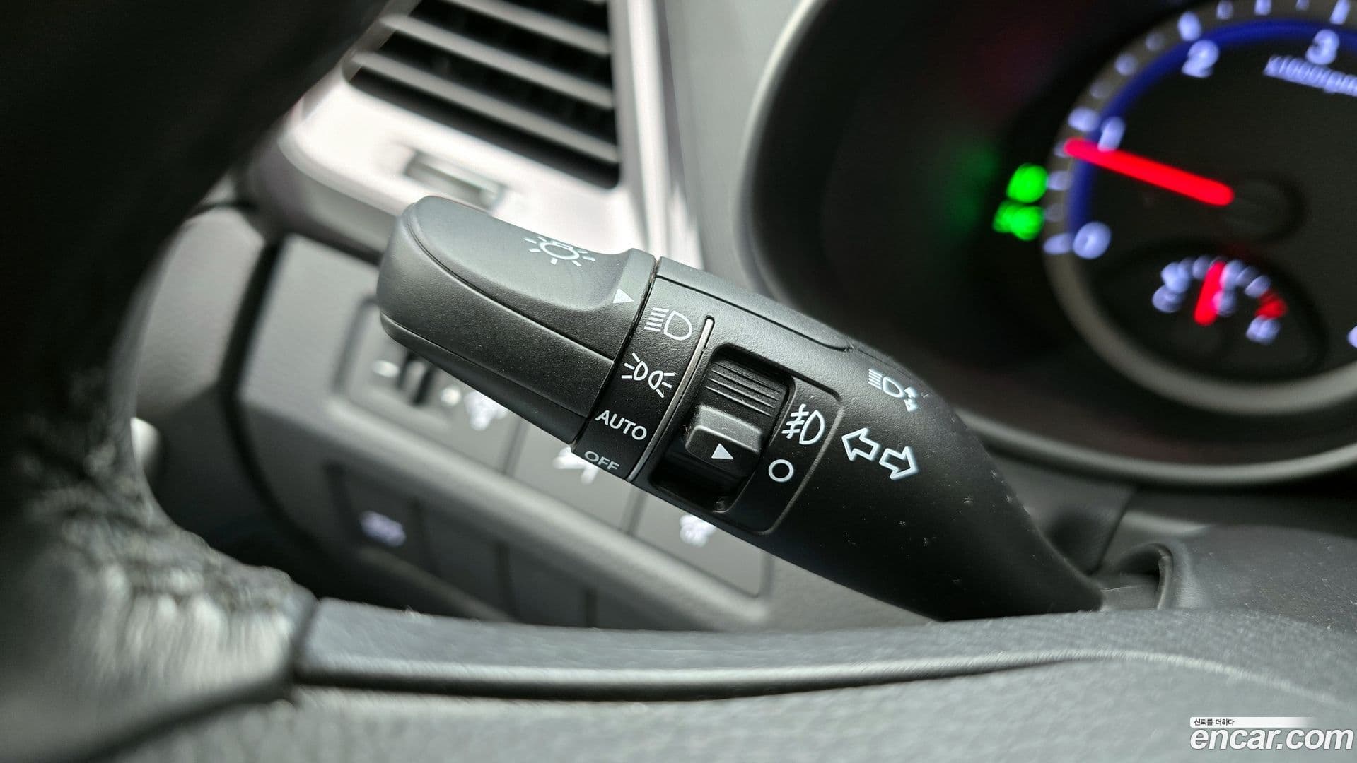 Main__Slider__Photo:Santafe Hyundai 2014.2-15