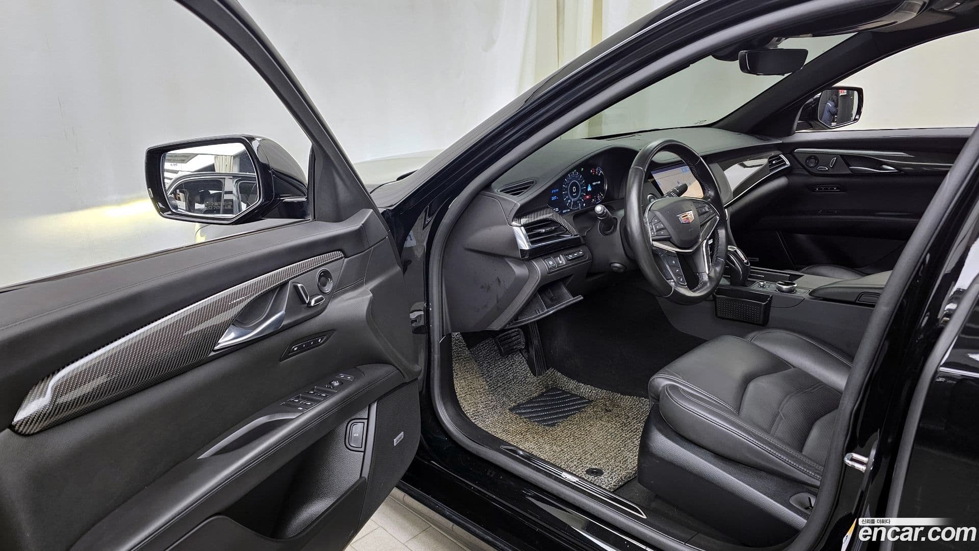 Main__Slider__Photo:CT6 Cadillac 2019.11-9