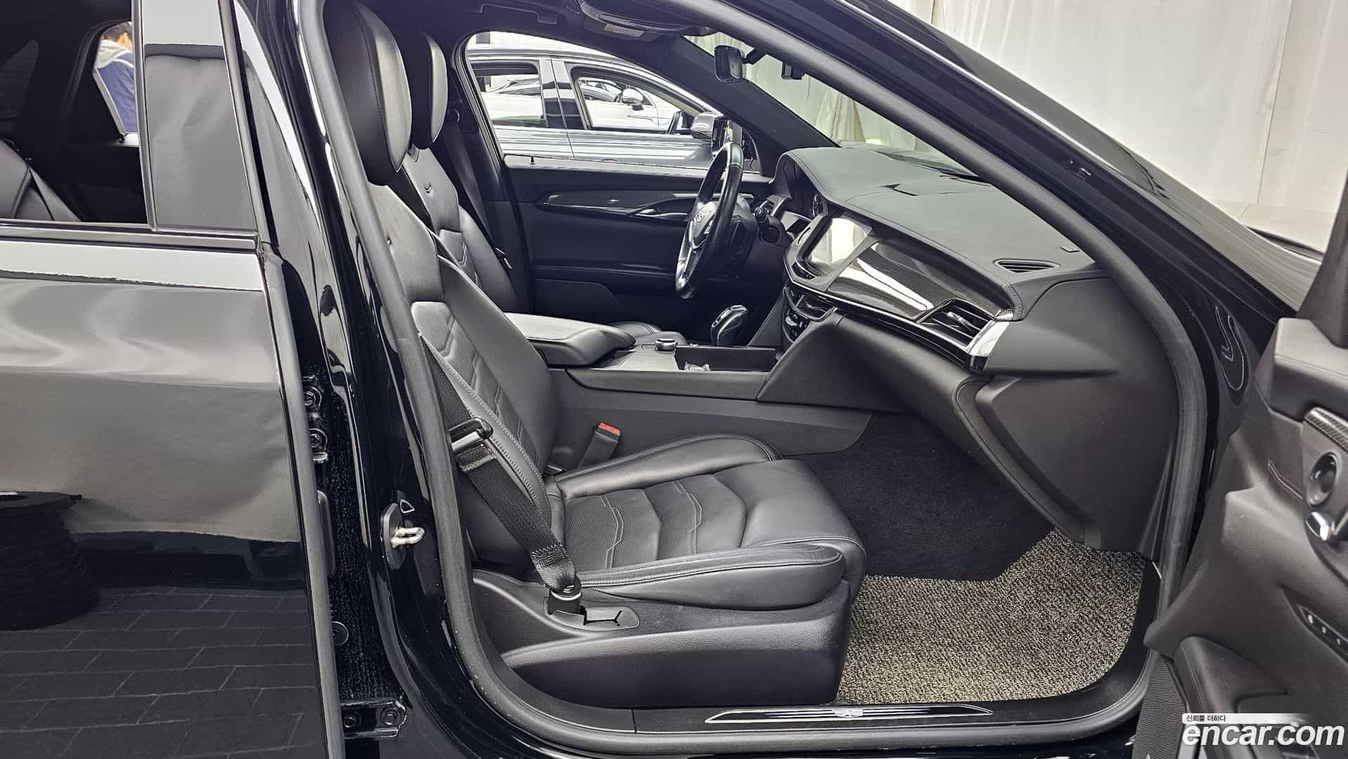 CT6 Cadillac 2019.11-OPTION-015