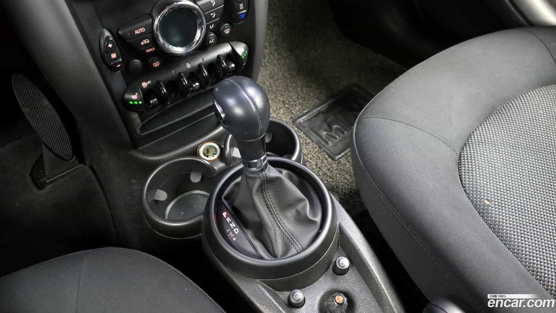 Countryman Mini 2014.2-INNER-009