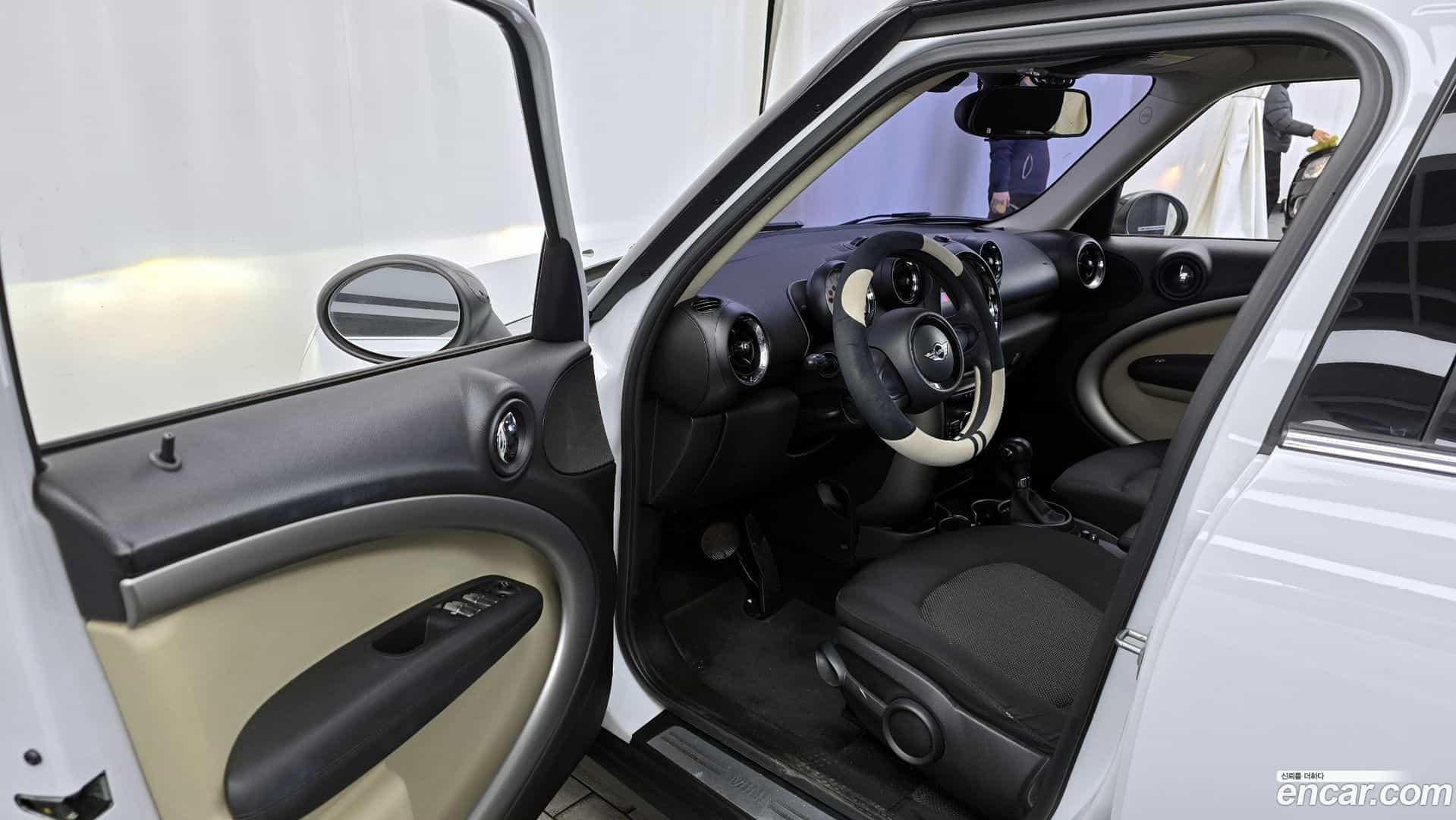 Countryman Mini 2014.2-INNER-010