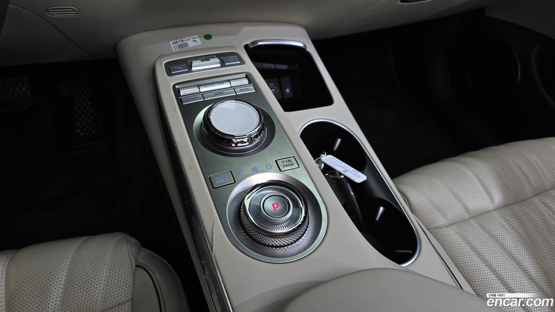 Main__Slider__Photo:GV70 Genesis 2022.11-8