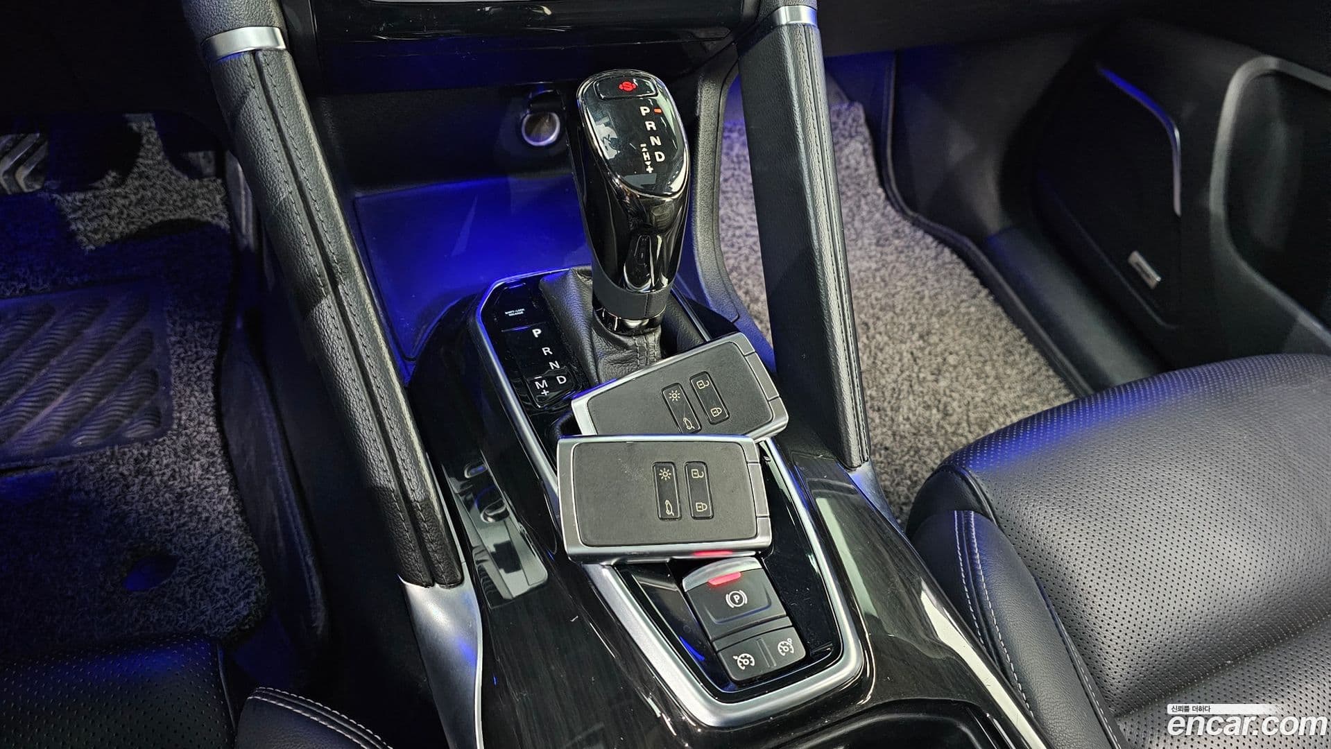 Main__Slider__Photo:QM6 Renault-KoreaSamsung 2018.6-8