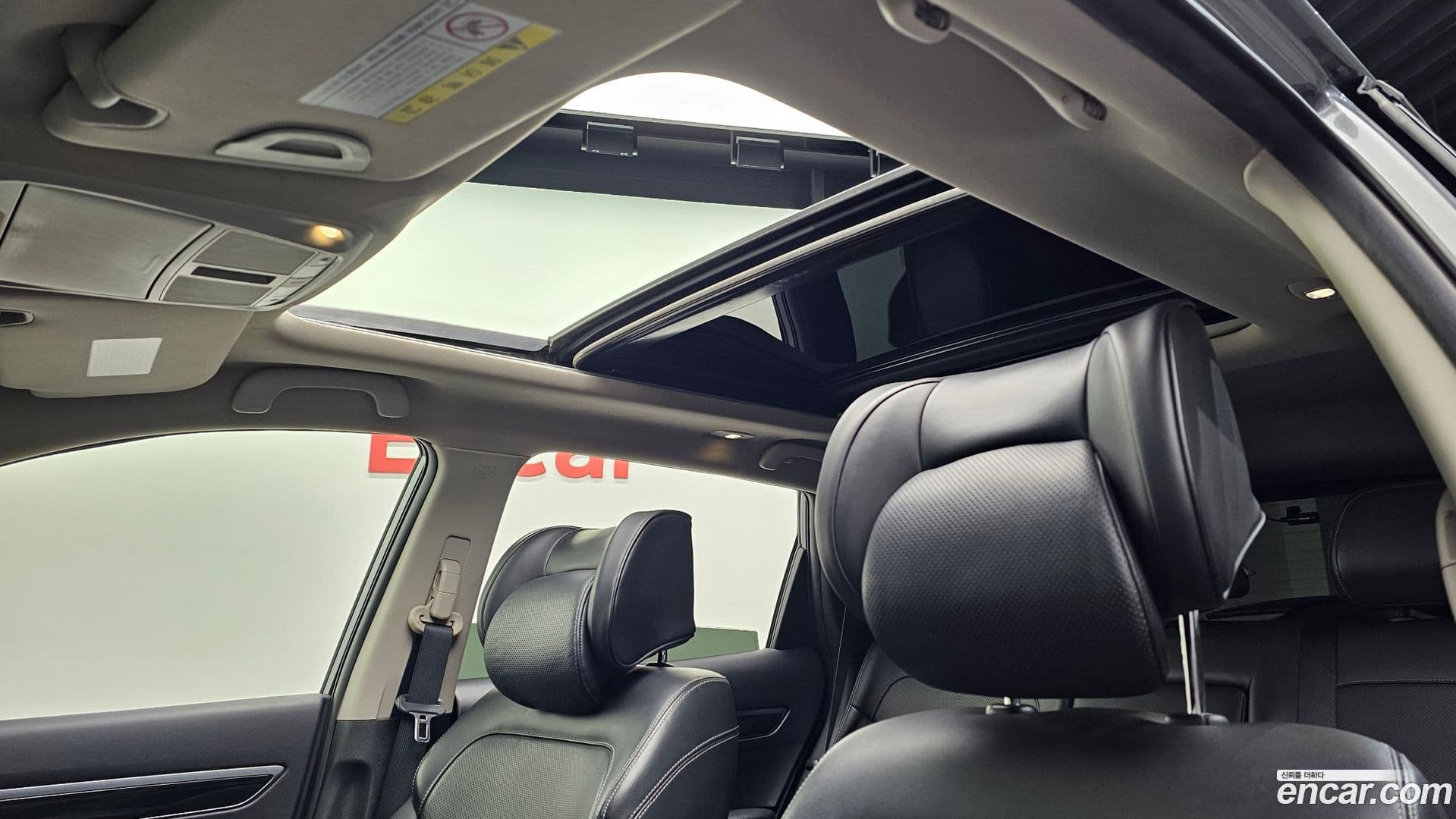 Main__Slider__Photo:QM6 Renault-KoreaSamsung 2018.6-18