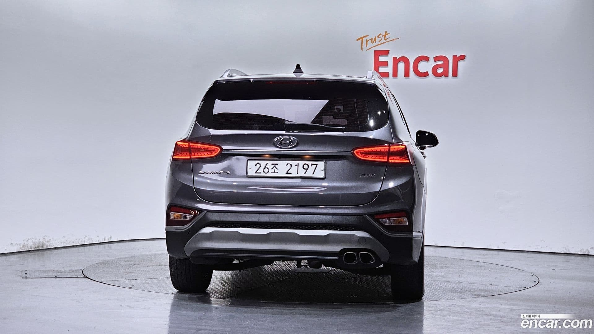 Main__Slider__Photo:Santafe Hyundai 2018.7-3