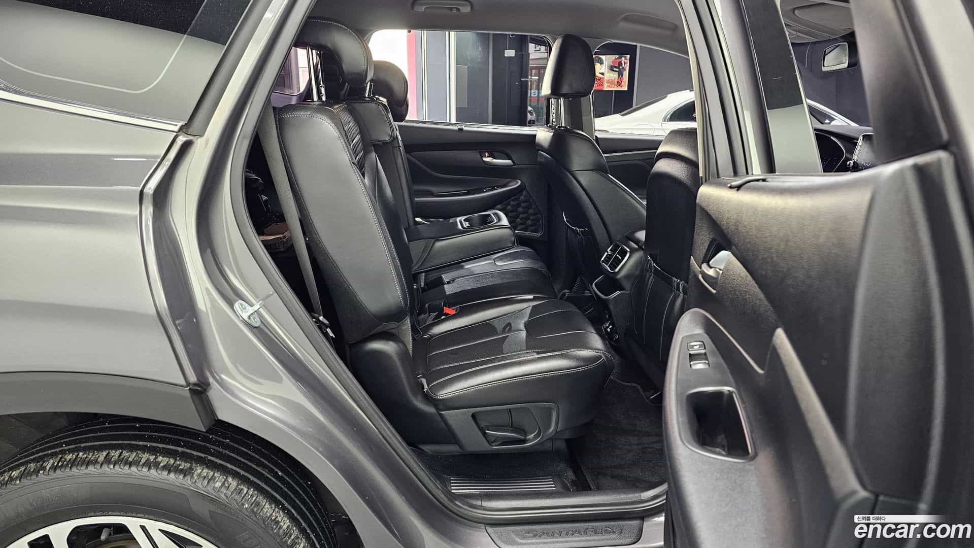 Santafe Hyundai 2018.7-OPTION-016