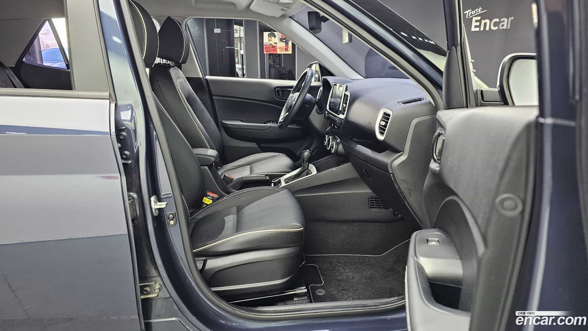 Venue Hyundai 2020.5-OPTION-015