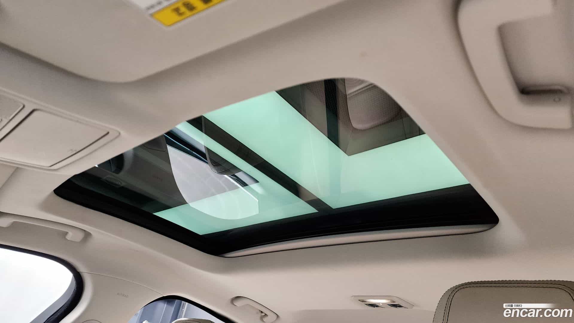 XE Jaguar 2017.8-OPTION-022