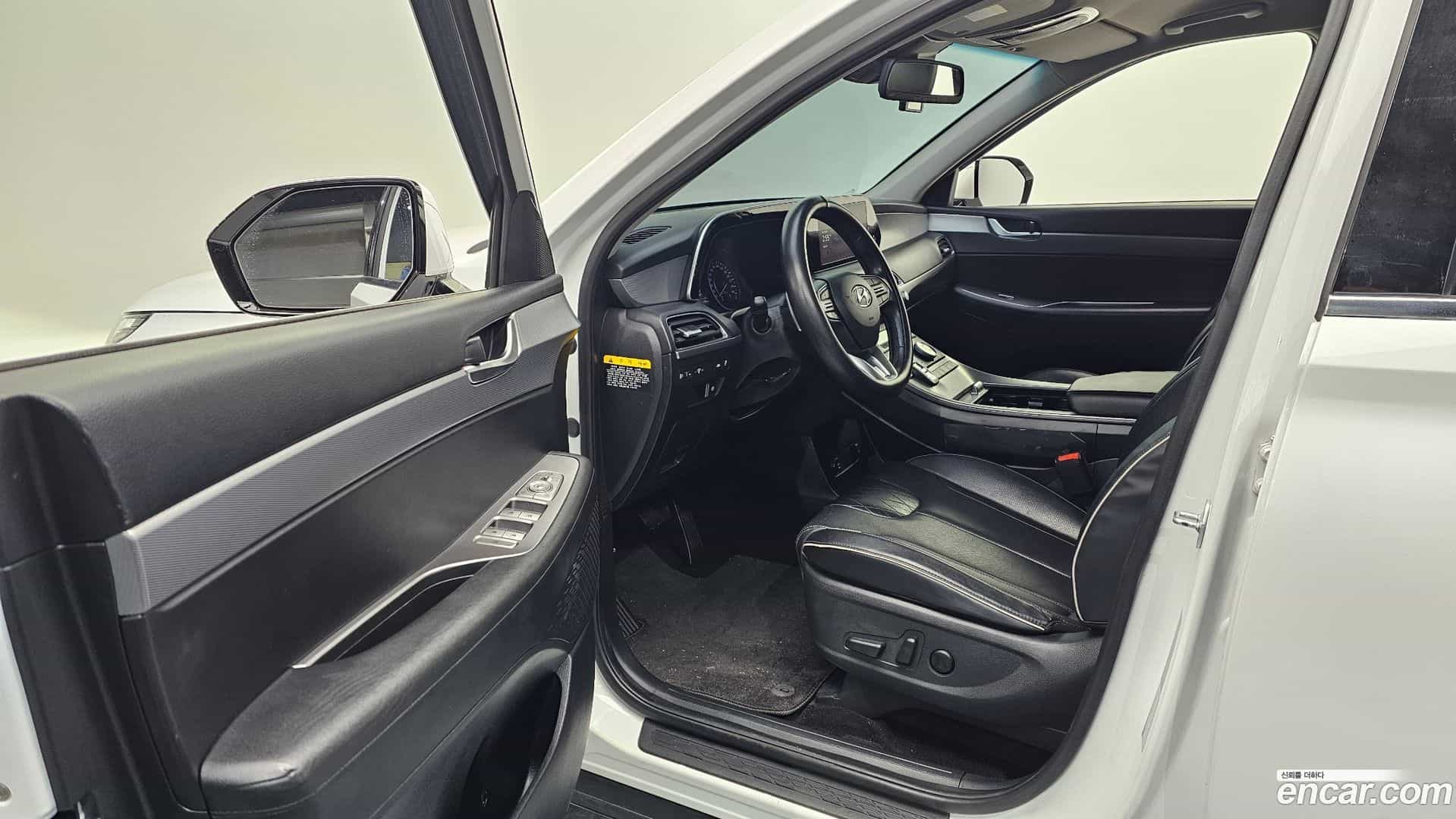 Palisade Hyundai 2019.1-INNER-010
