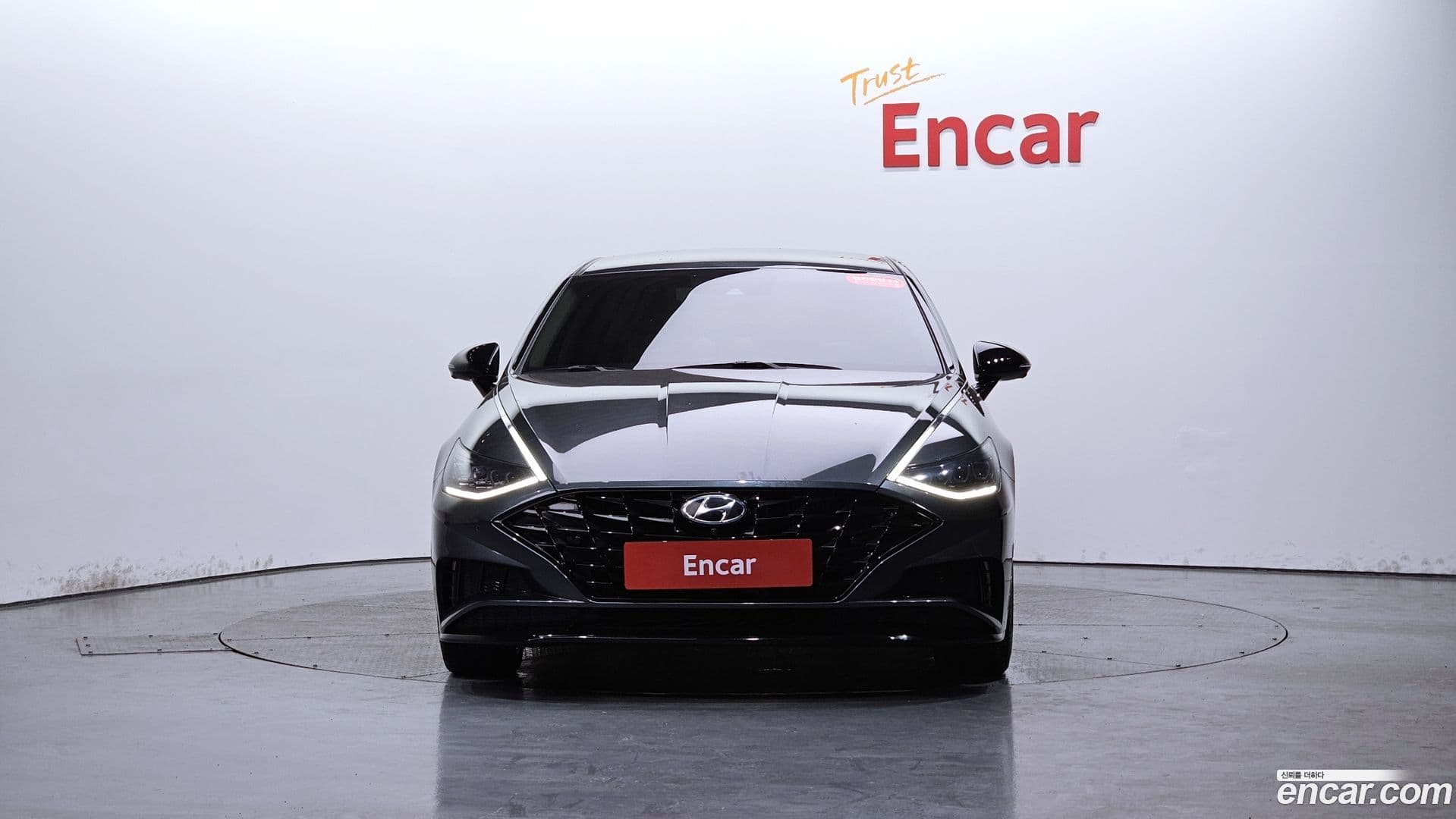 Main__Slider__Photo:Sonata Hyundai 2023.1-2