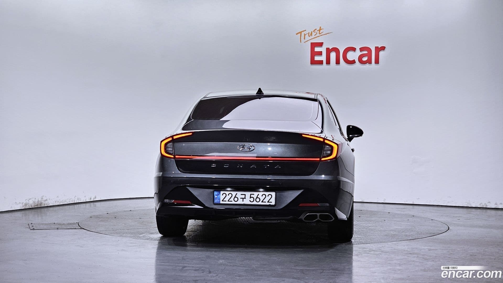 Main__Slider__Photo:Sonata Hyundai 2023.1-3