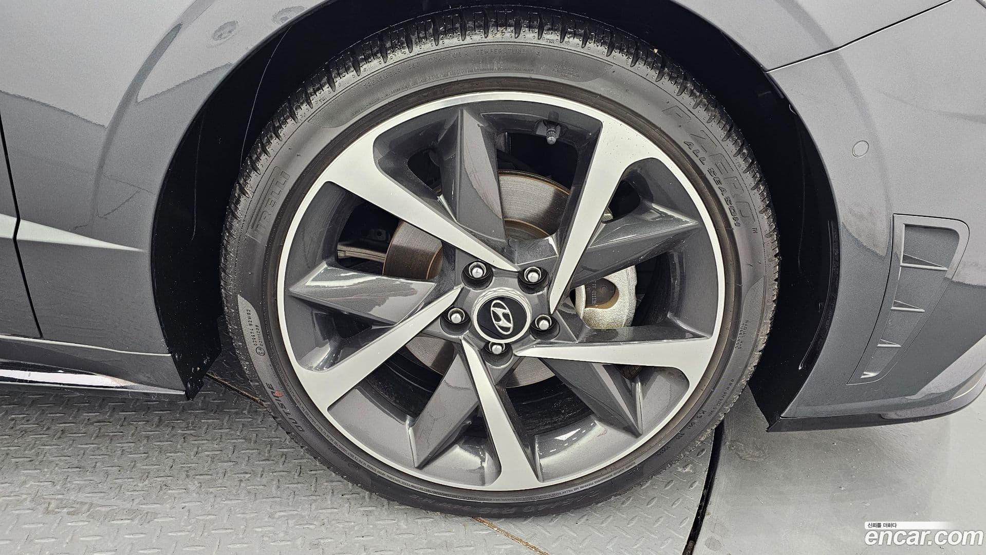 Main__Slider__Photo:Sonata Hyundai 2023.1-4