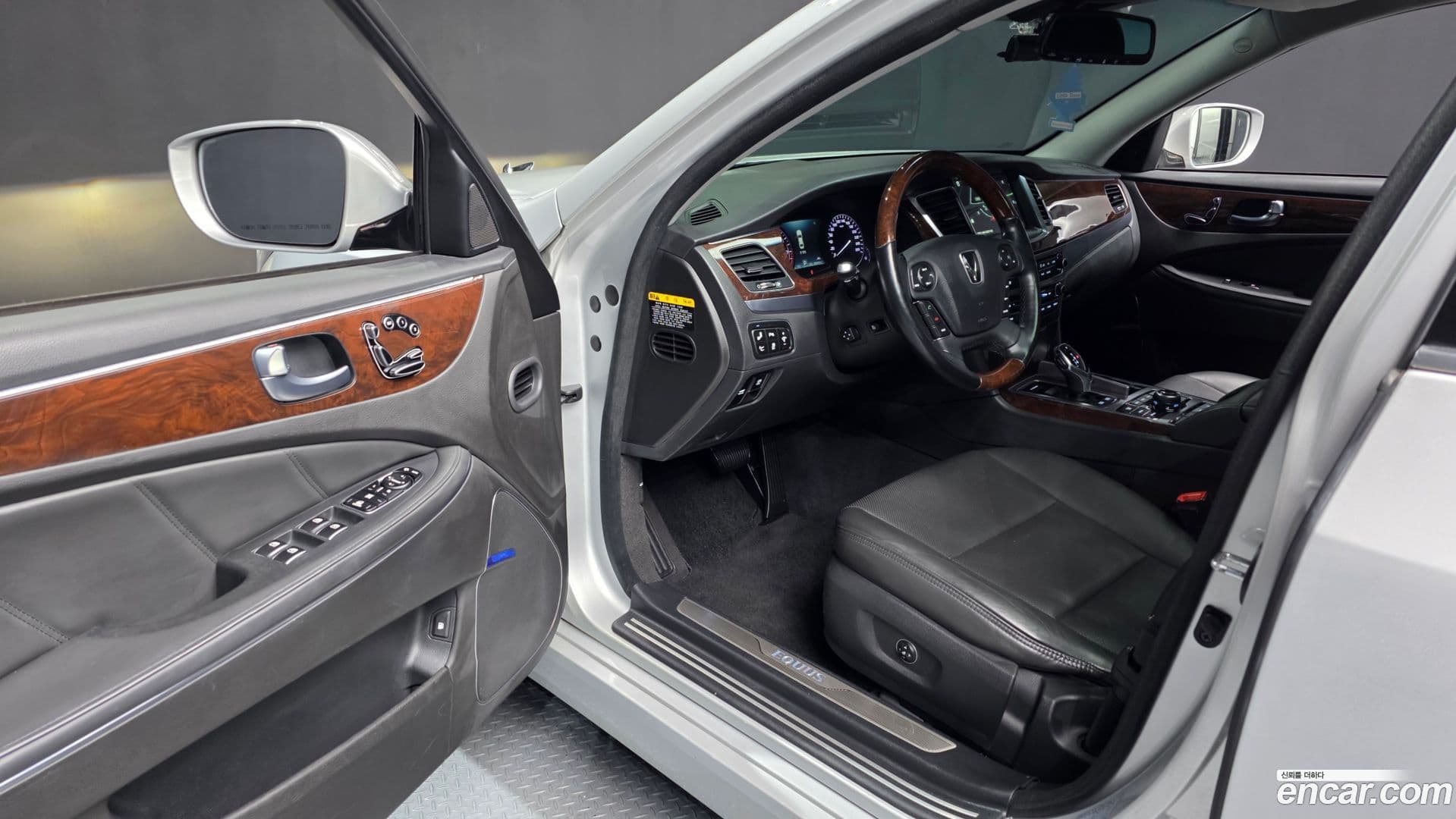 Main__Slider__Photo:Equus Hyundai 2015.9-9