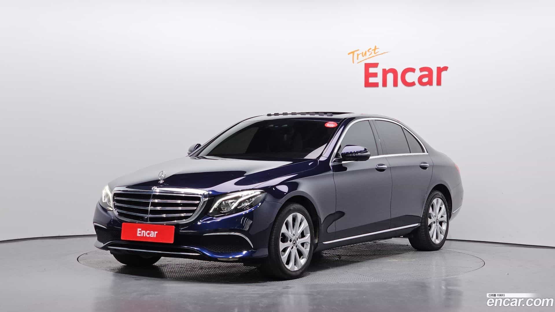 E-Class Mercedes-Benz 2018.6-OUTER-001