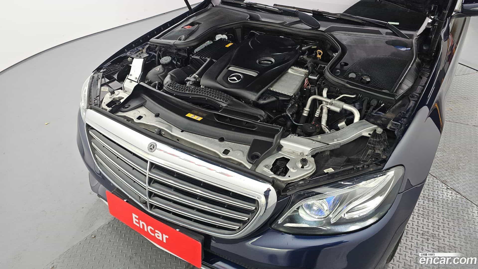 E-Class Mercedes-Benz 2018.6-INNER-006