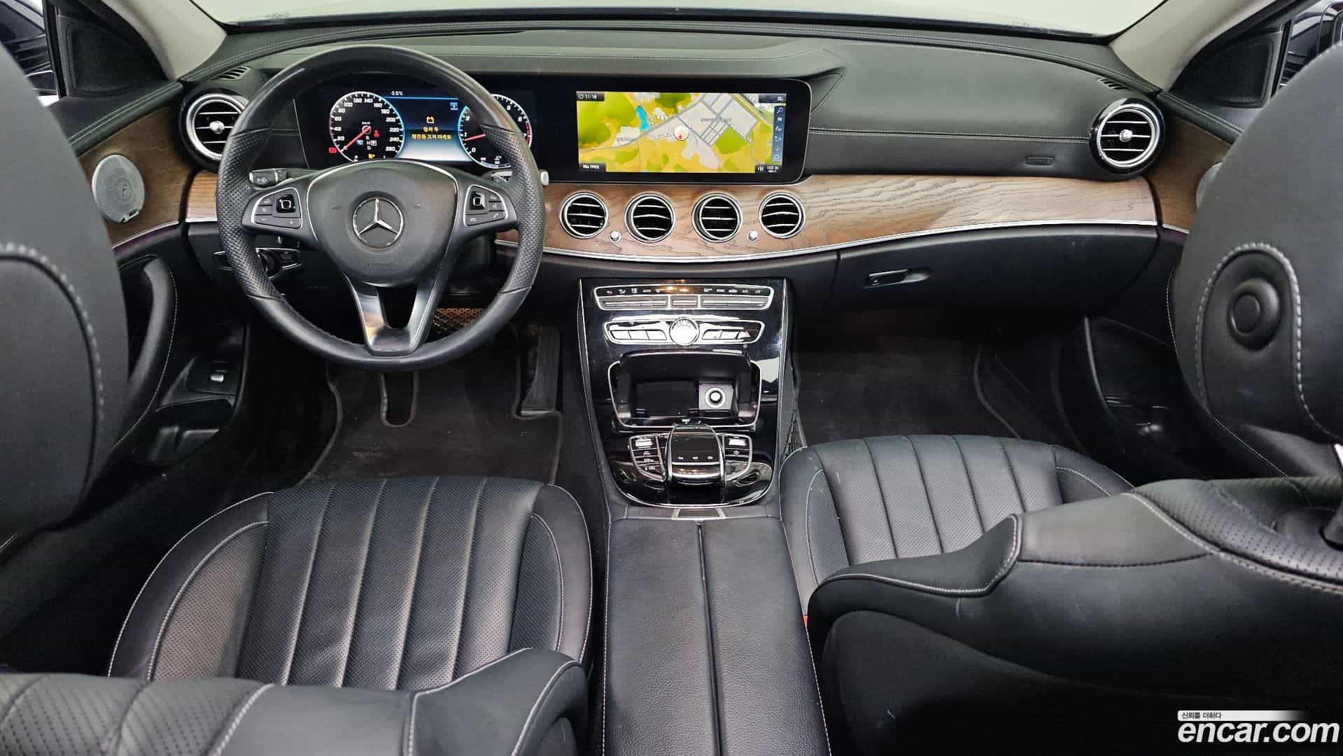 E-Class Mercedes-Benz 2018.6-INNER-007