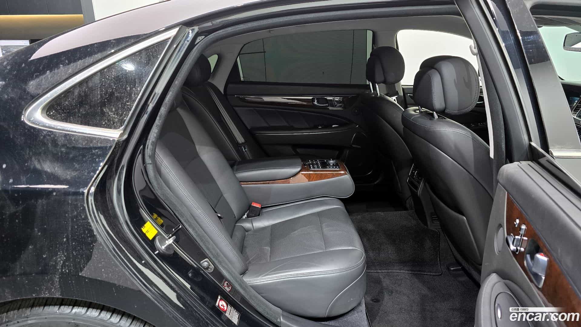 Equus Hyundai 2015.7-OPTION-016