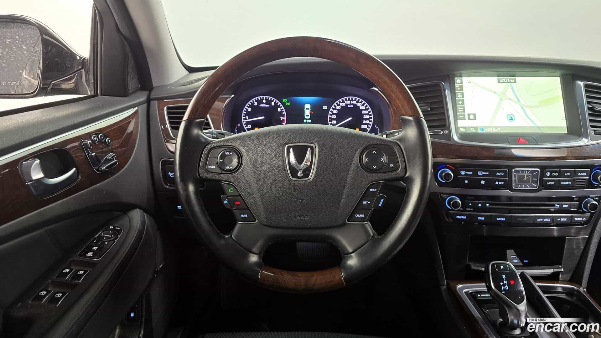 Equus Hyundai 2015.7-OPTION-017