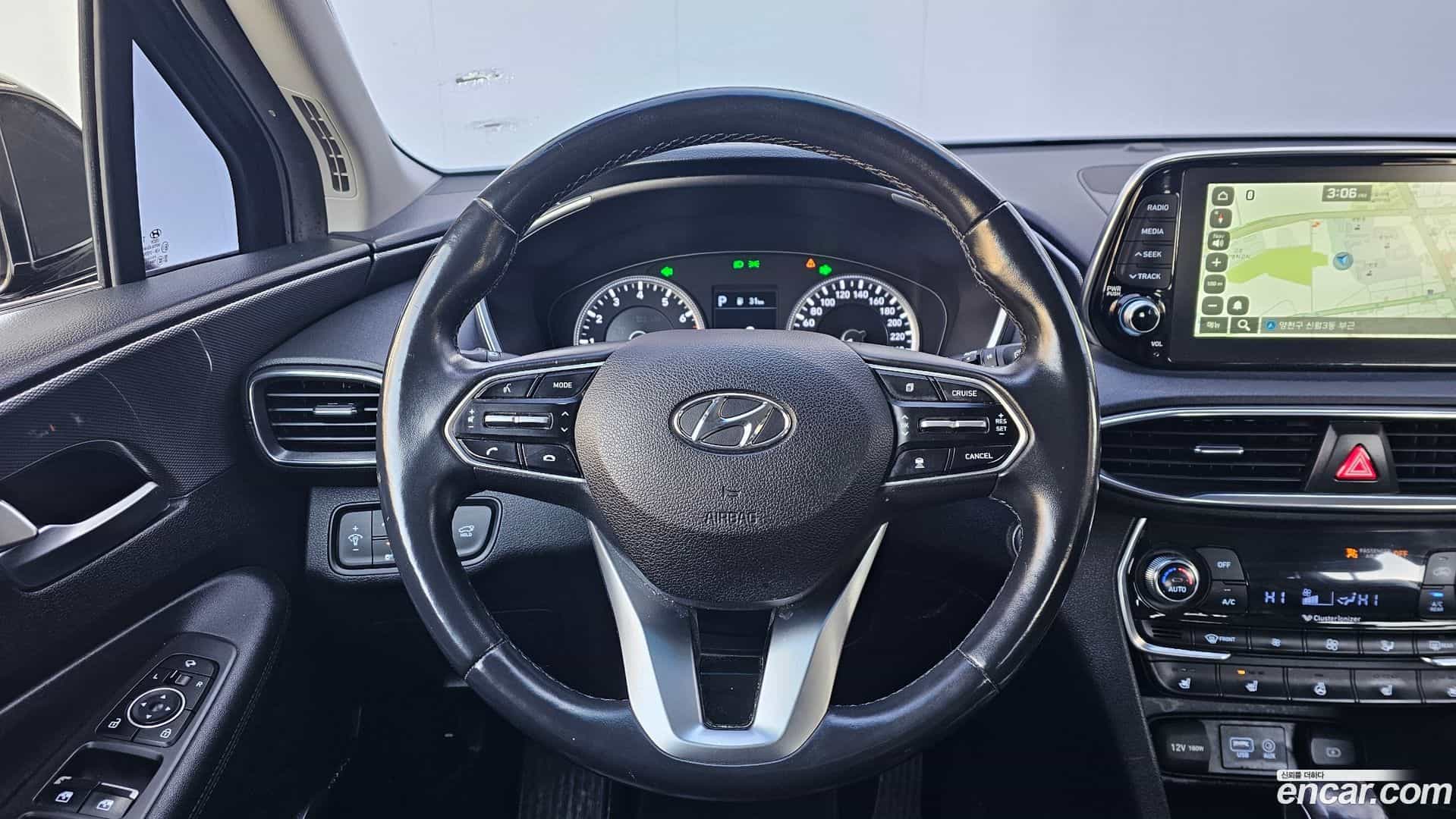 Santafe Hyundai 2018.6-OPTION-017