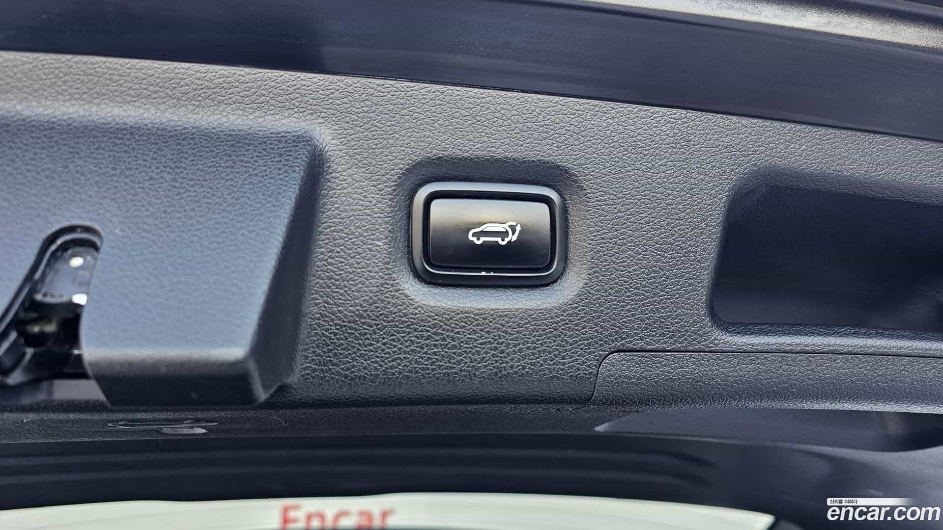 Santafe Hyundai 2018.6-OPTION-024