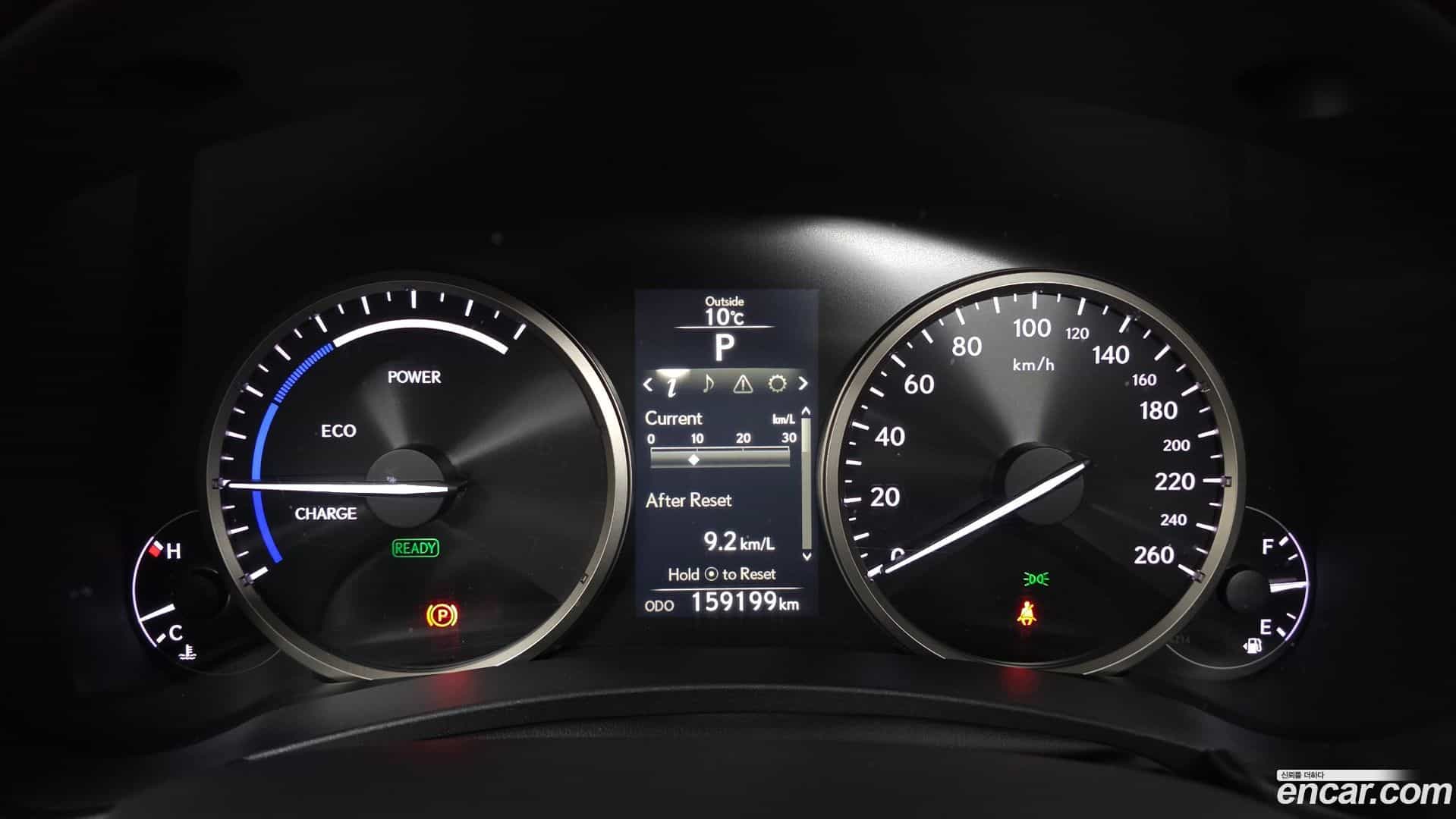 NX Lexus 2016.10-INNER-008